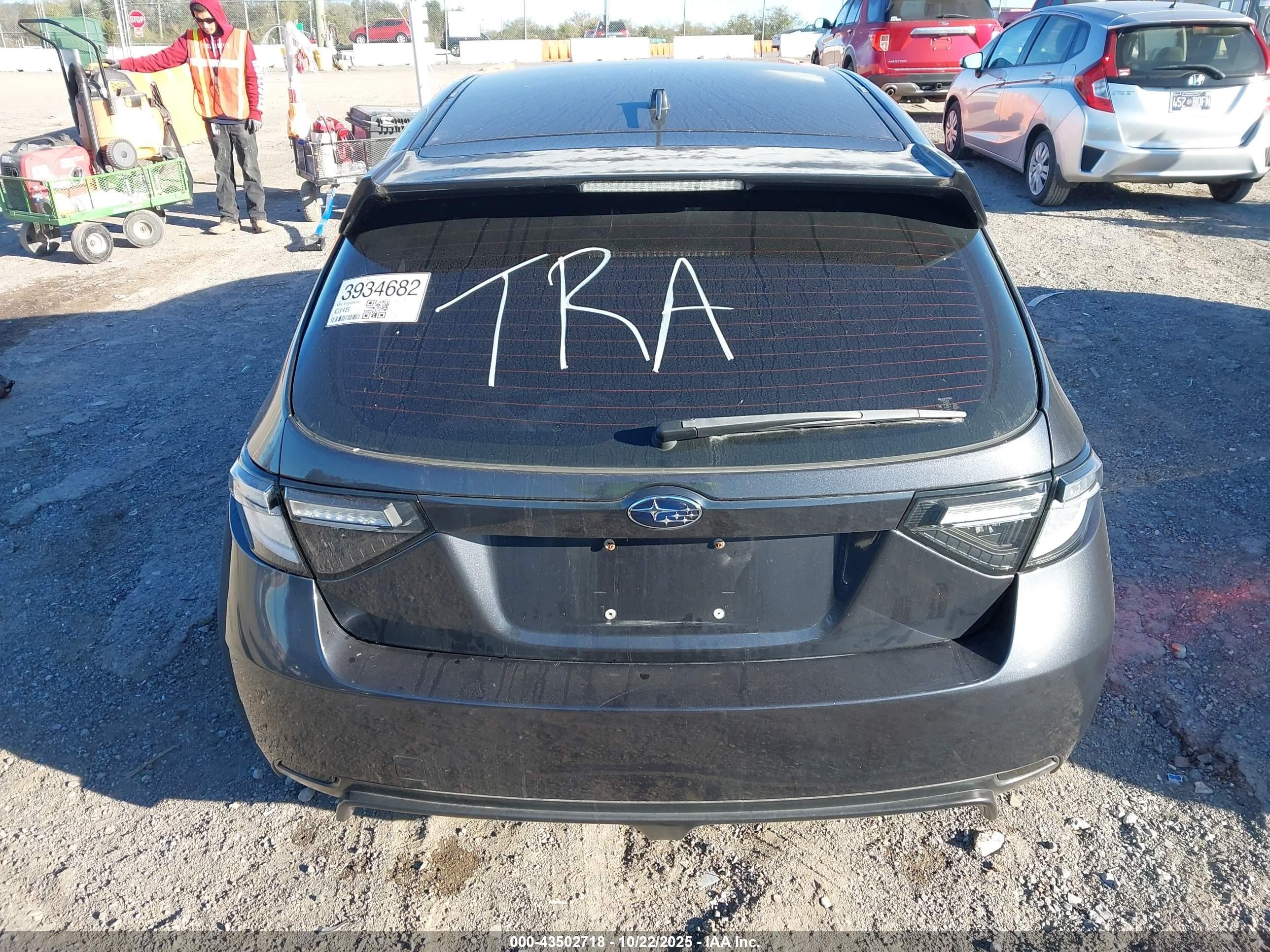2014 Subaru Impreza Wrx   Серый vin: JF1GR7E66EG225070