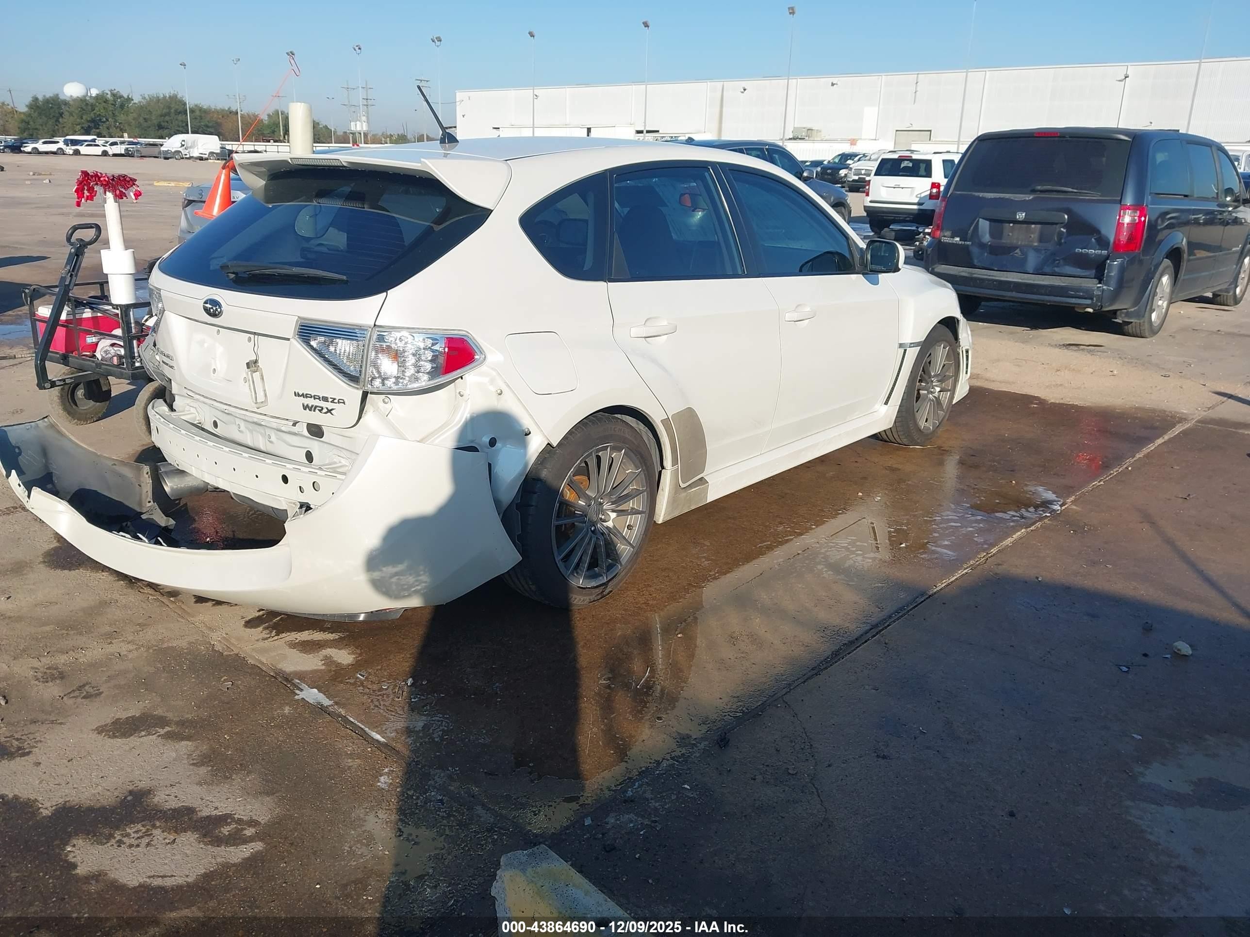 2014 Subaru Impreza Wrx   White vin: JF1GR7E6XEG200074