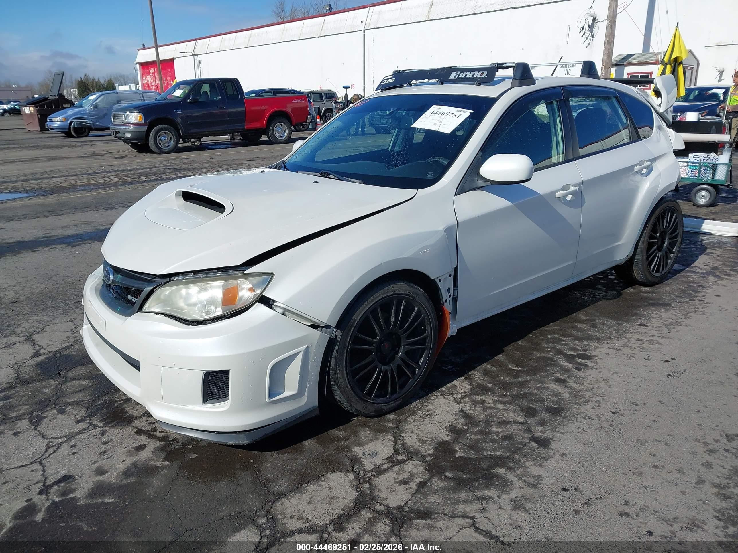 2014 Subaru Impreza Wrx   White vin: JF1GR7E6XEG217568