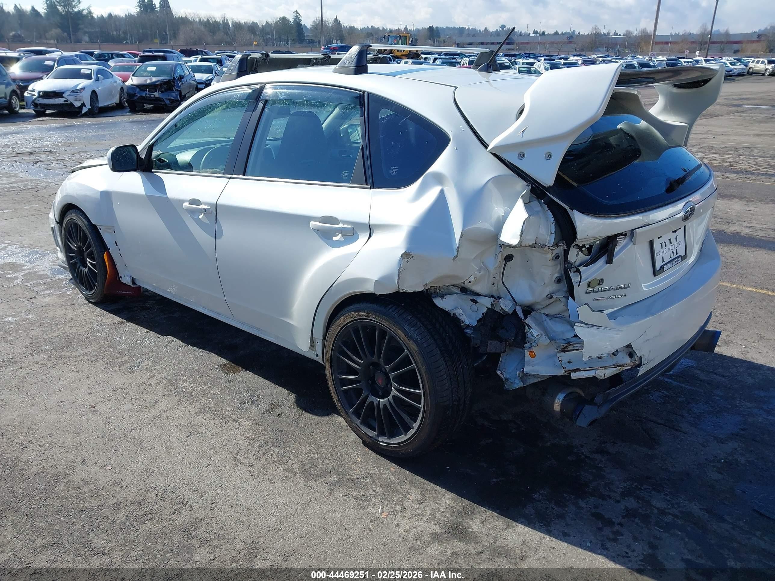 2014 Subaru Impreza Wrx   White vin: JF1GR7E6XEG217568