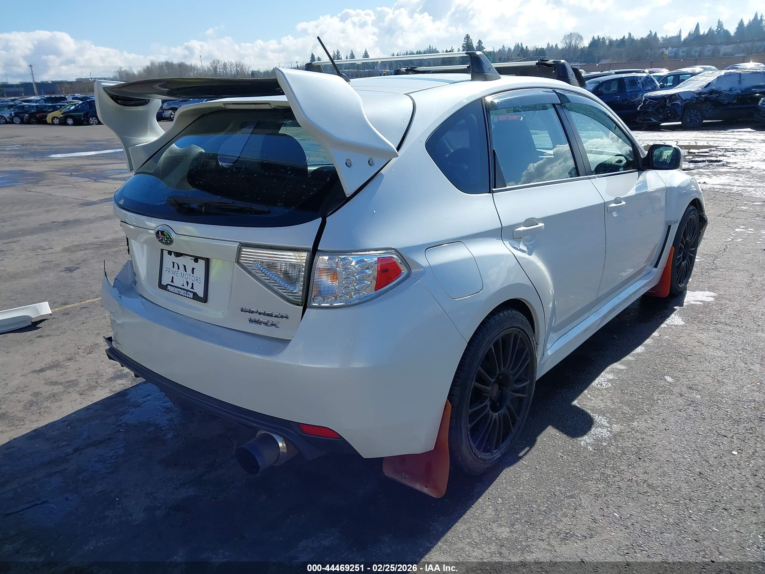 2014 Subaru Impreza Wrx   White vin: JF1GR7E6XEG217568
