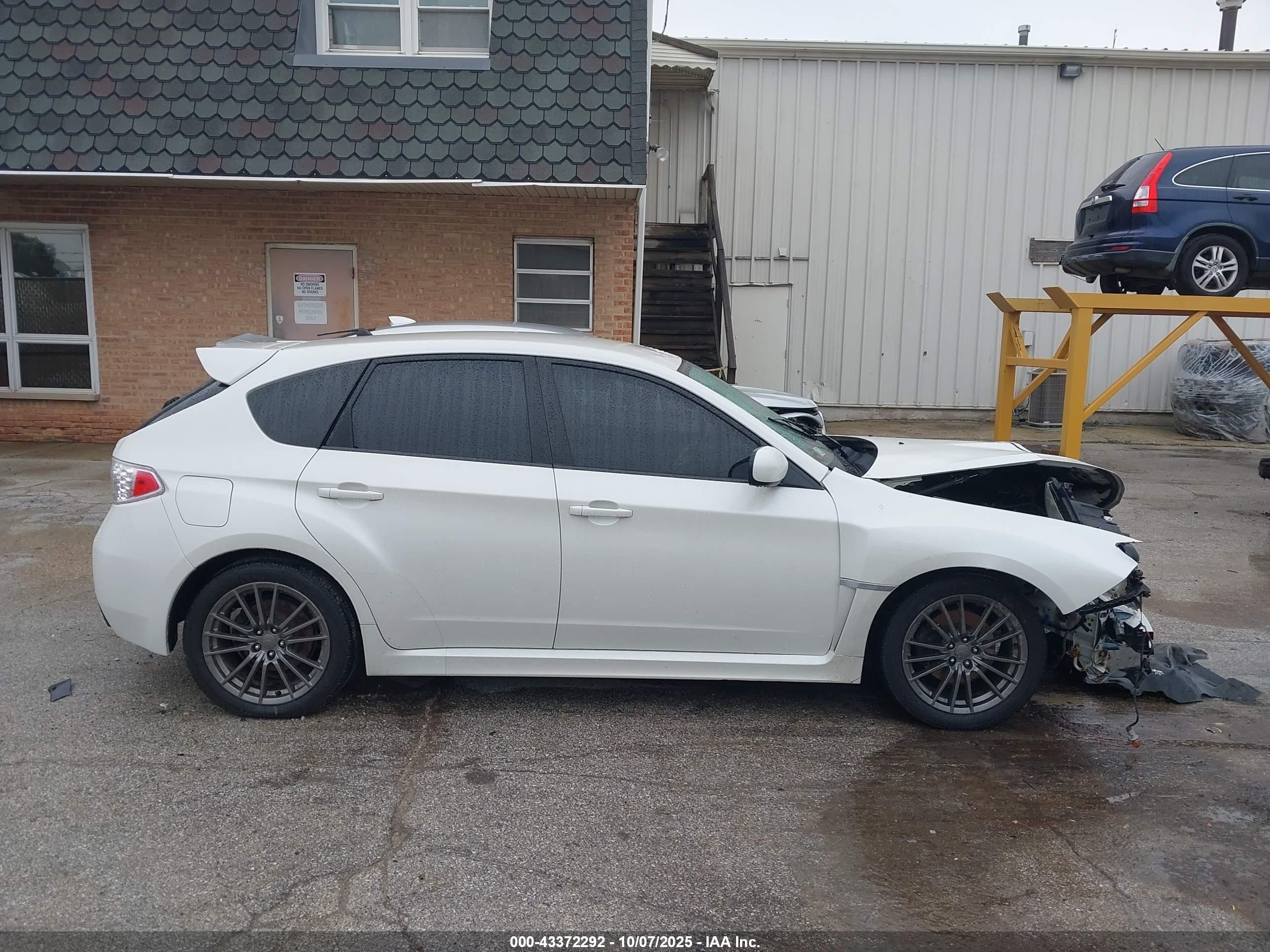 2014 Subaru Impreza Wrx   White vin: JF1GR7E6XEG251090