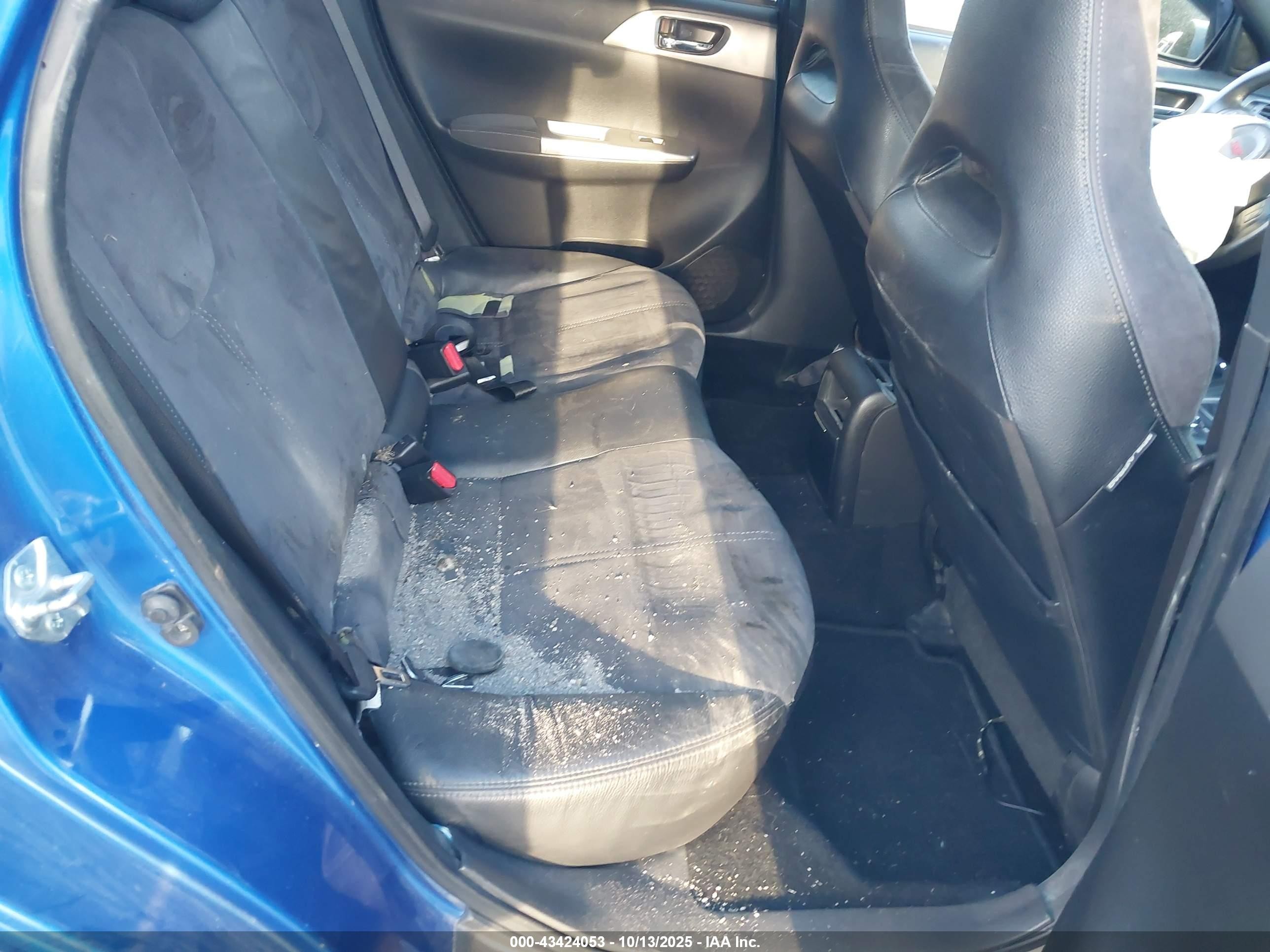 2008 Subaru Impreza Wrx Sti   Blue vin: JF1GR89618L823482