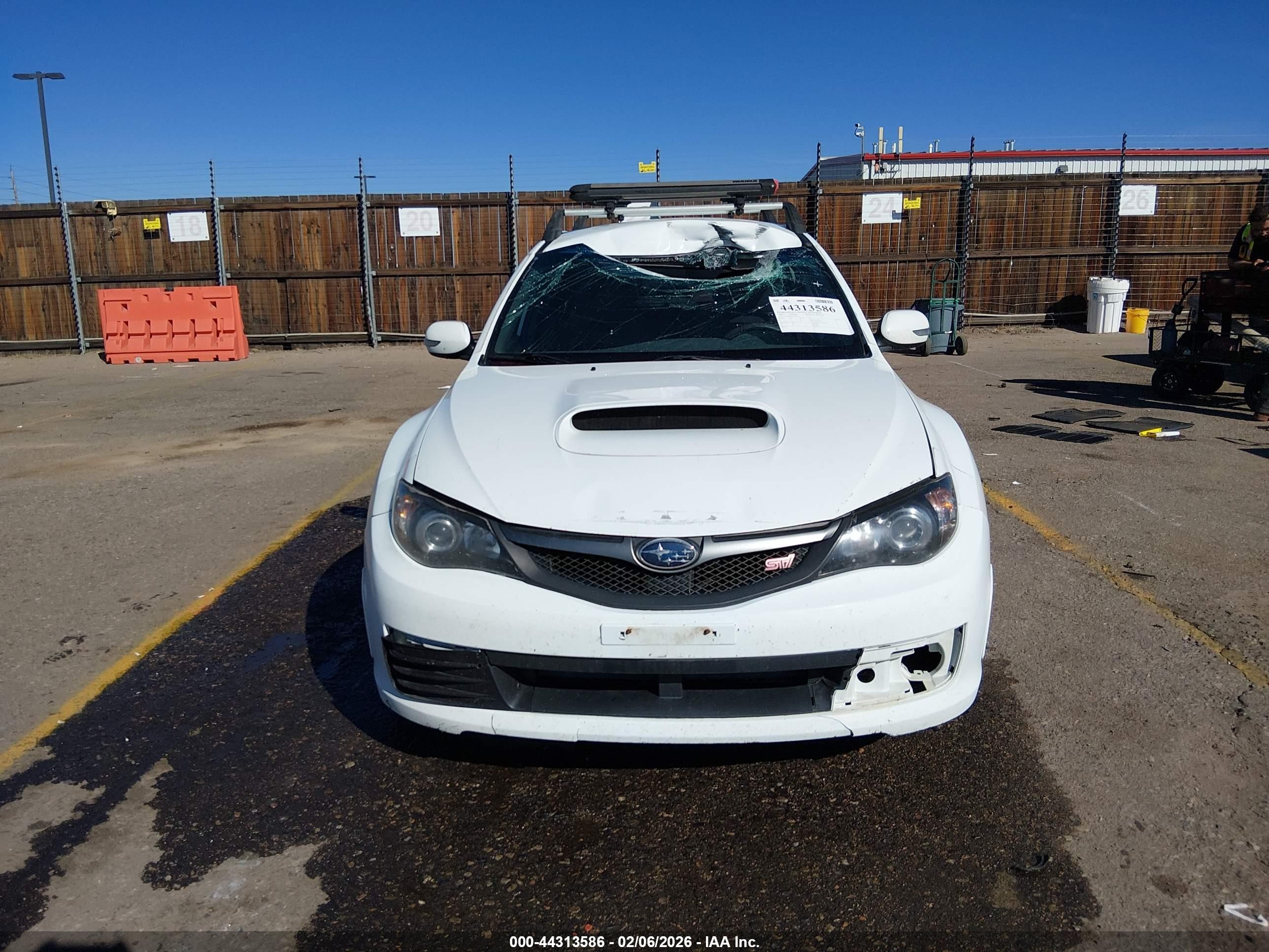 2008 Subaru Impreza Wrx Sti   White vin: JF1GR896X8L817258