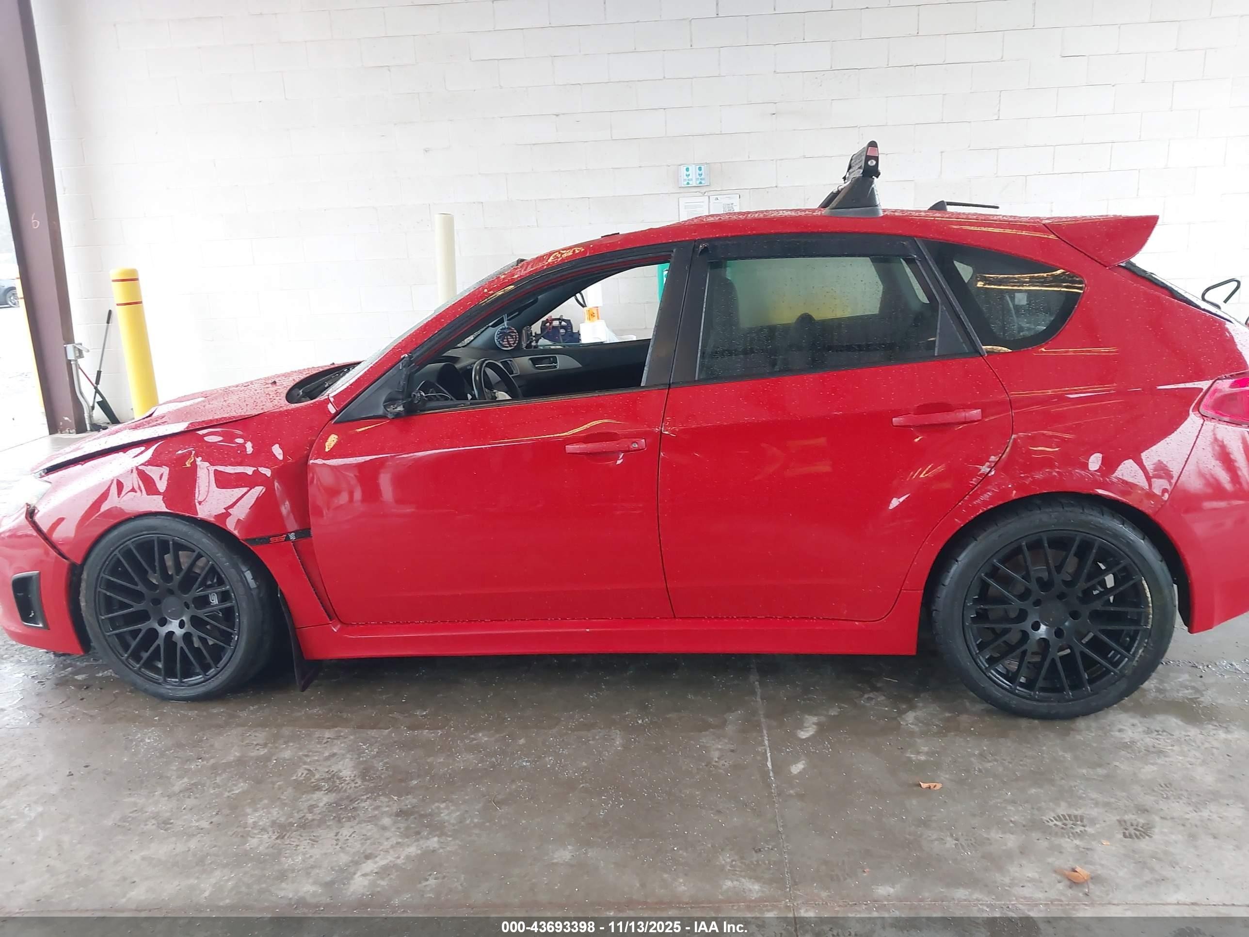2008 Subaru Impreza Wrx Sti   Red vin: JF1GR896X8L826140