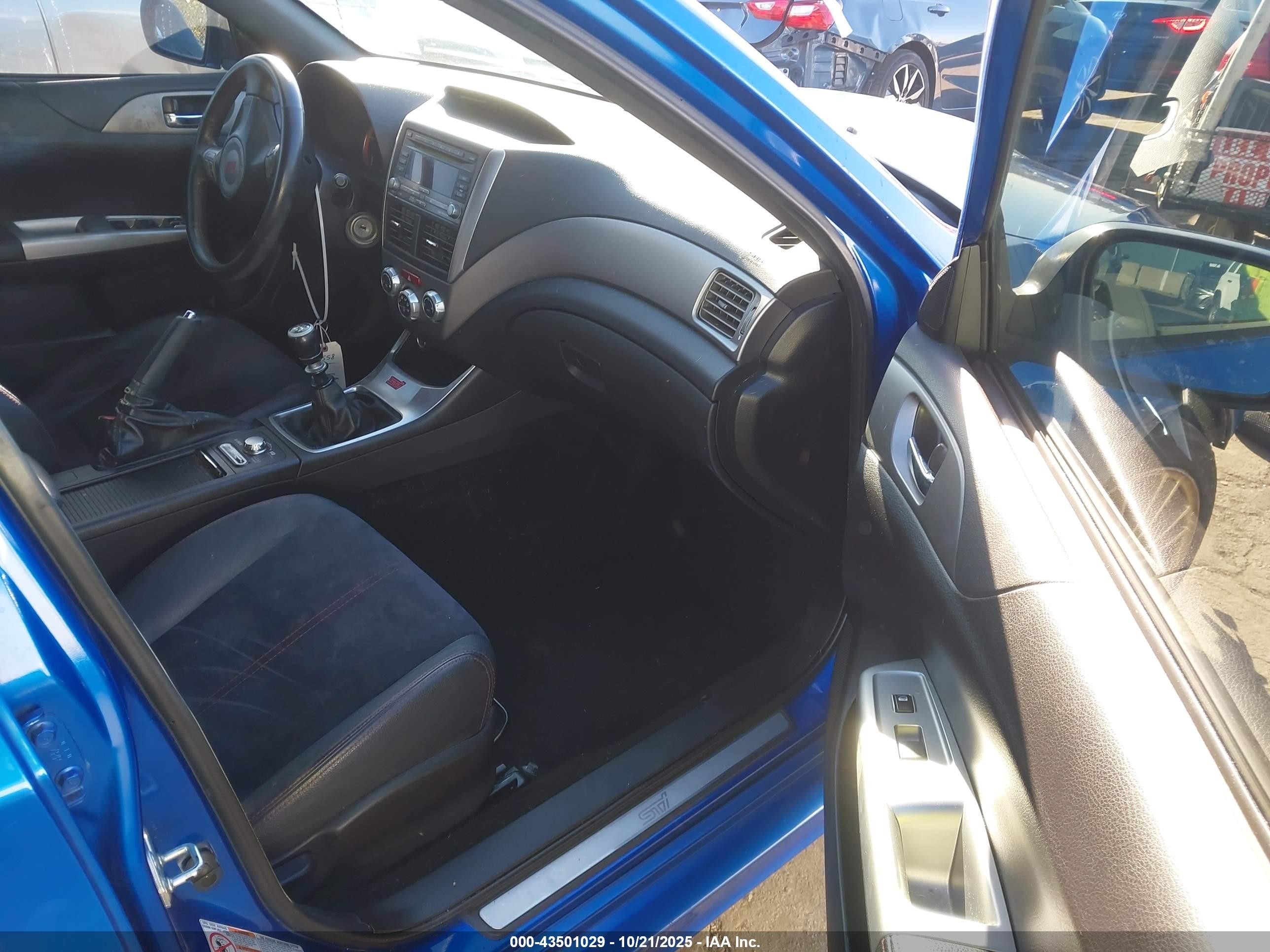 2010 Subaru Impreza Wrx Sti   Blue vin: JF1GR8H63AL817397