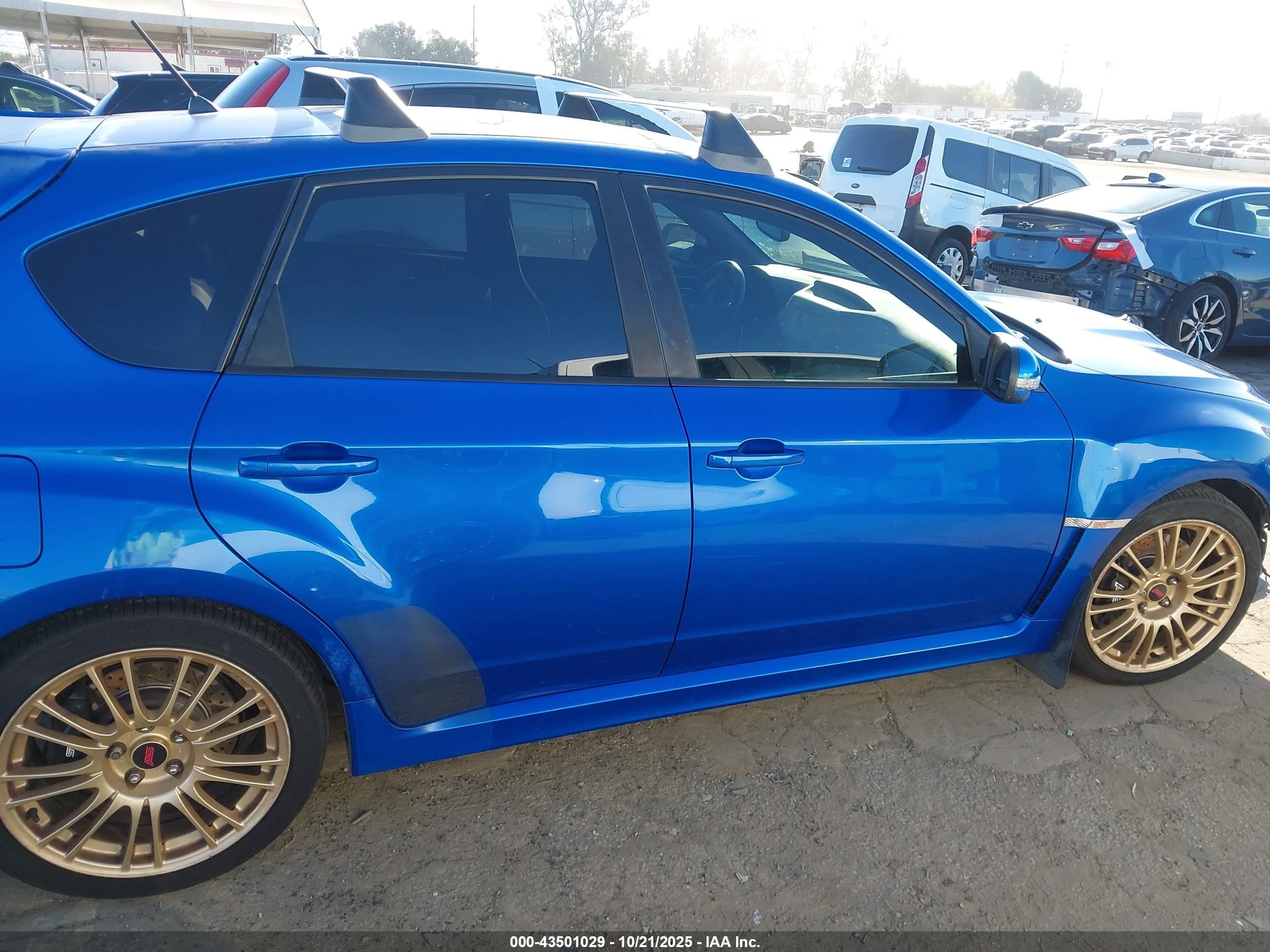 2010 Subaru Impreza Wrx Sti   Blue vin: JF1GR8H63AL817397