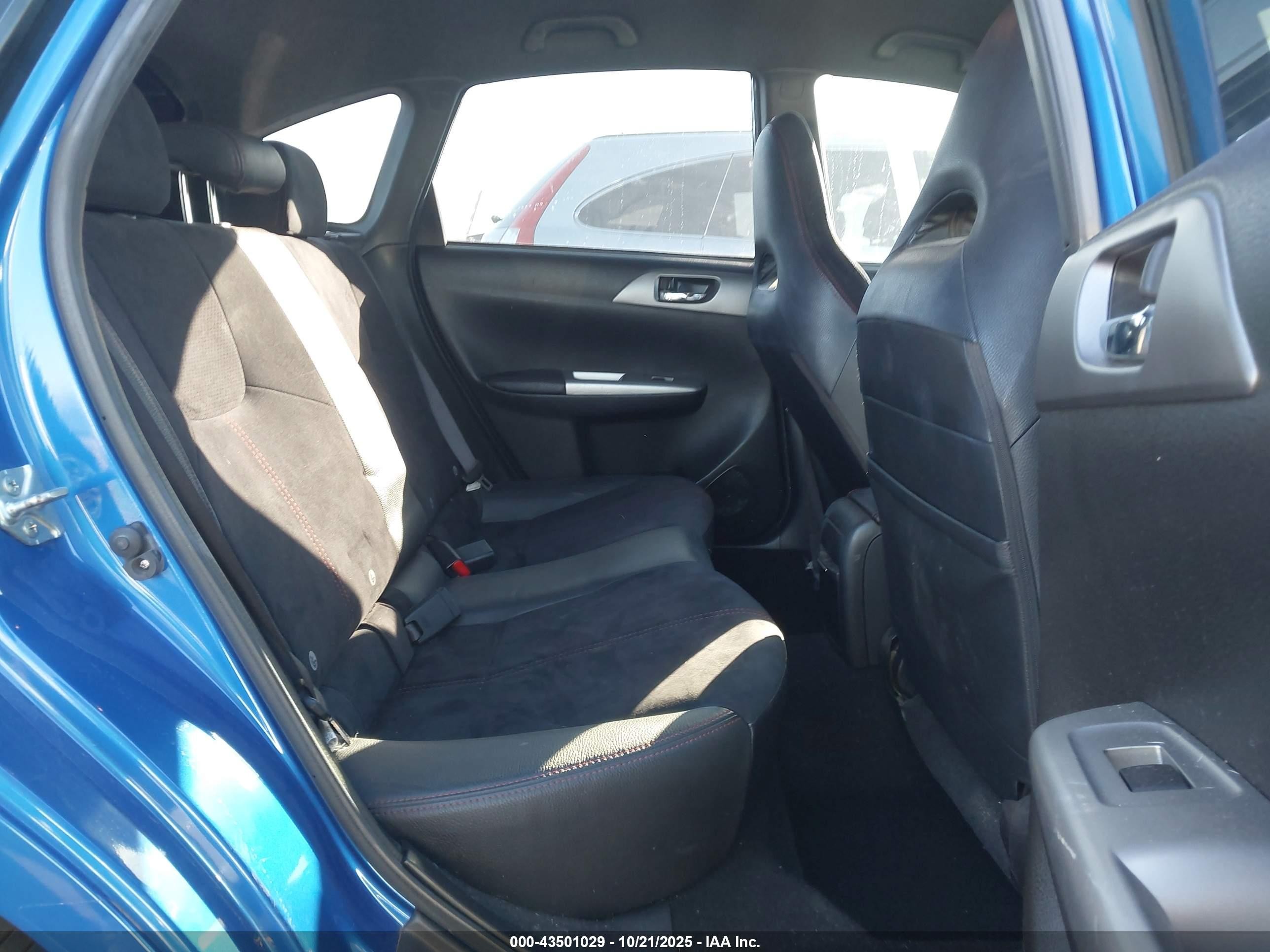 2010 Subaru Impreza Wrx Sti   Blue vin: JF1GR8H63AL817397