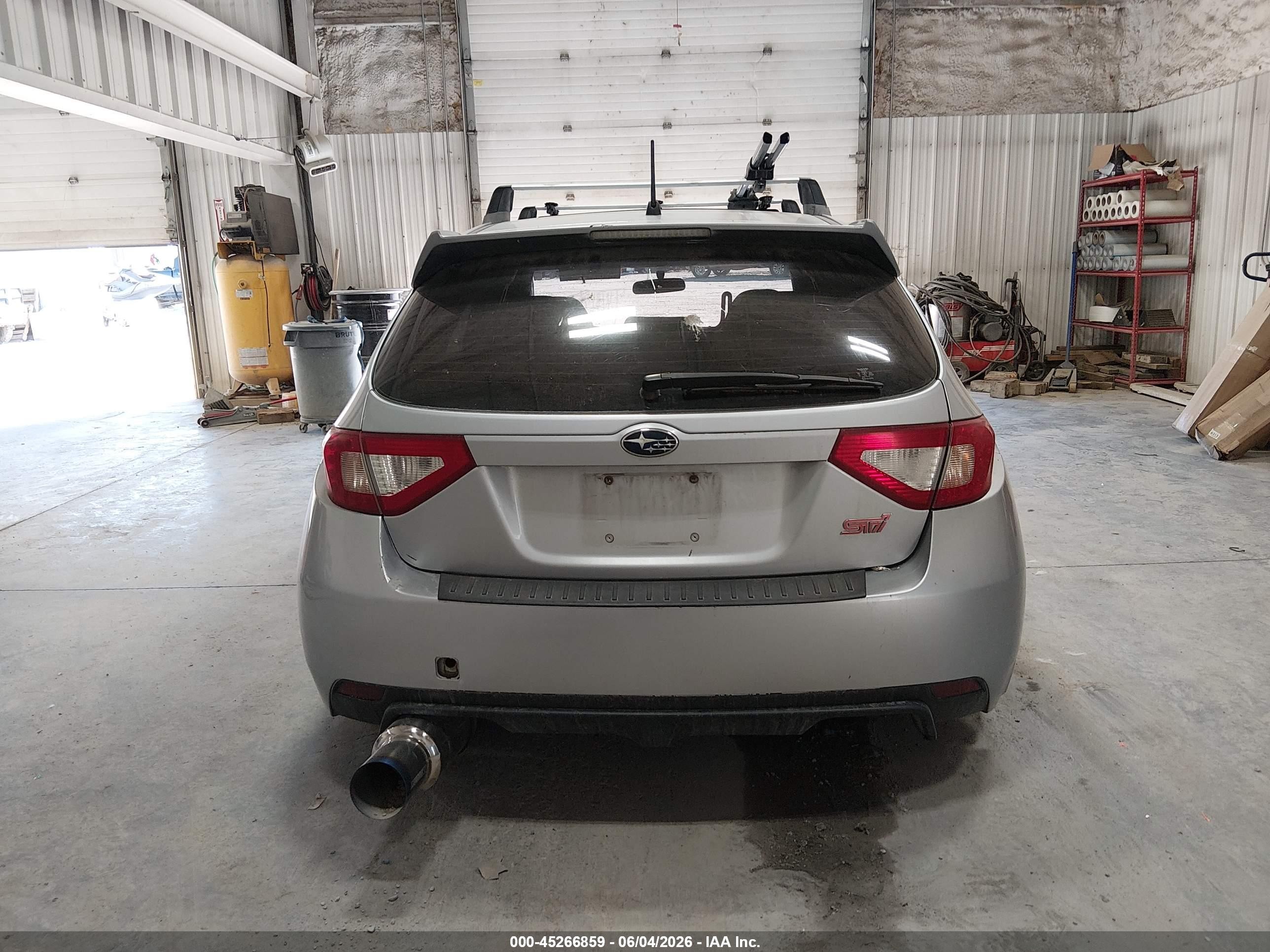 2013 Subaru Impreza Wrx Sti Silver vin: JF1GR8H66DL803434