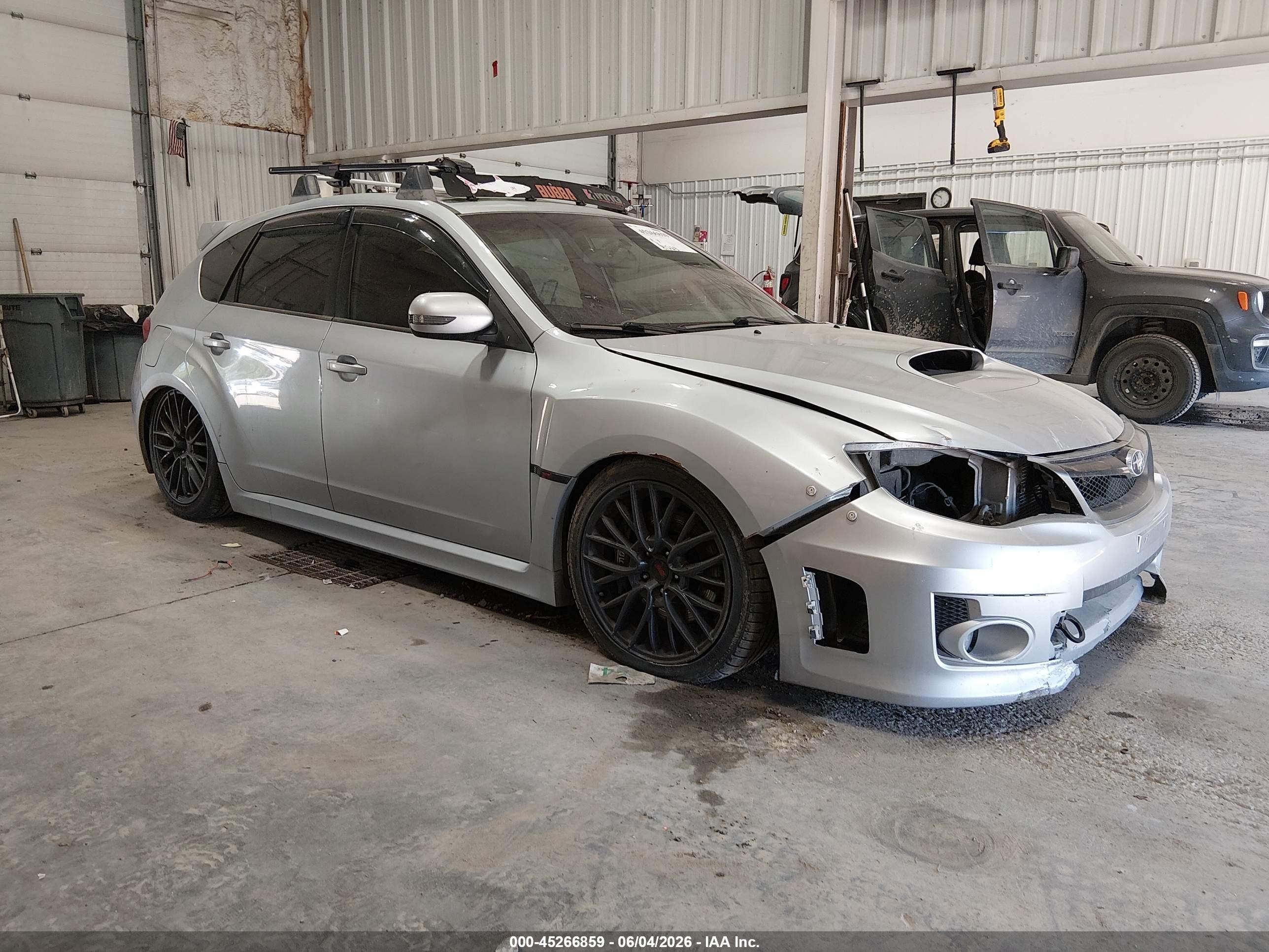 2013 Subaru Impreza Wrx Sti Silver vin: JF1GR8H66DL803434