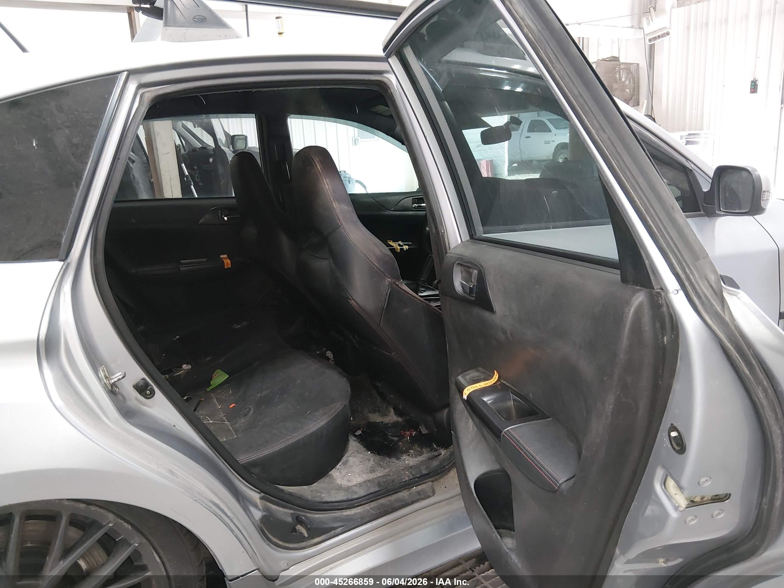 2013 Subaru Impreza Wrx Sti Silver vin: JF1GR8H66DL803434