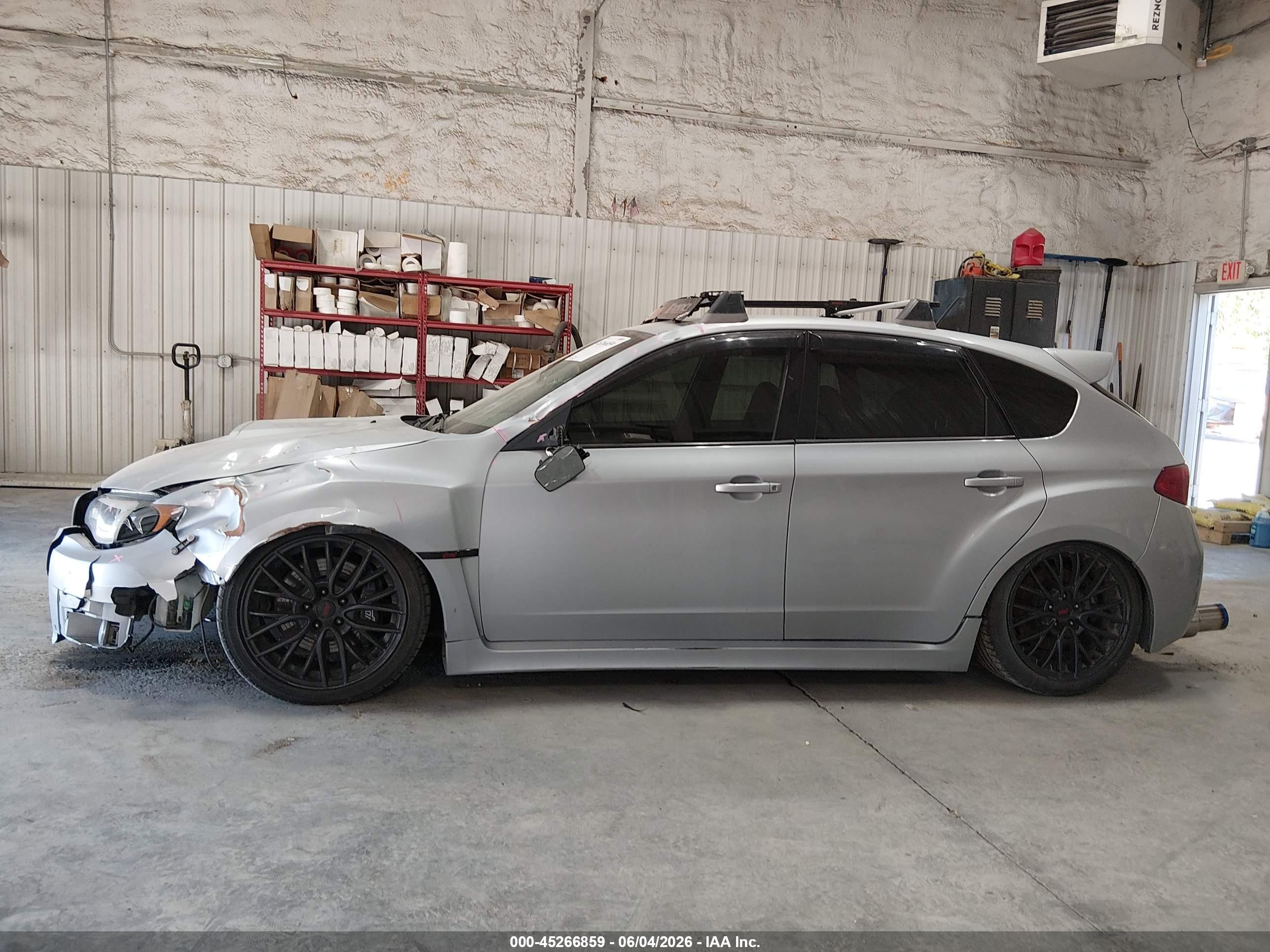 2013 Subaru Impreza Wrx Sti Silver vin: JF1GR8H66DL803434