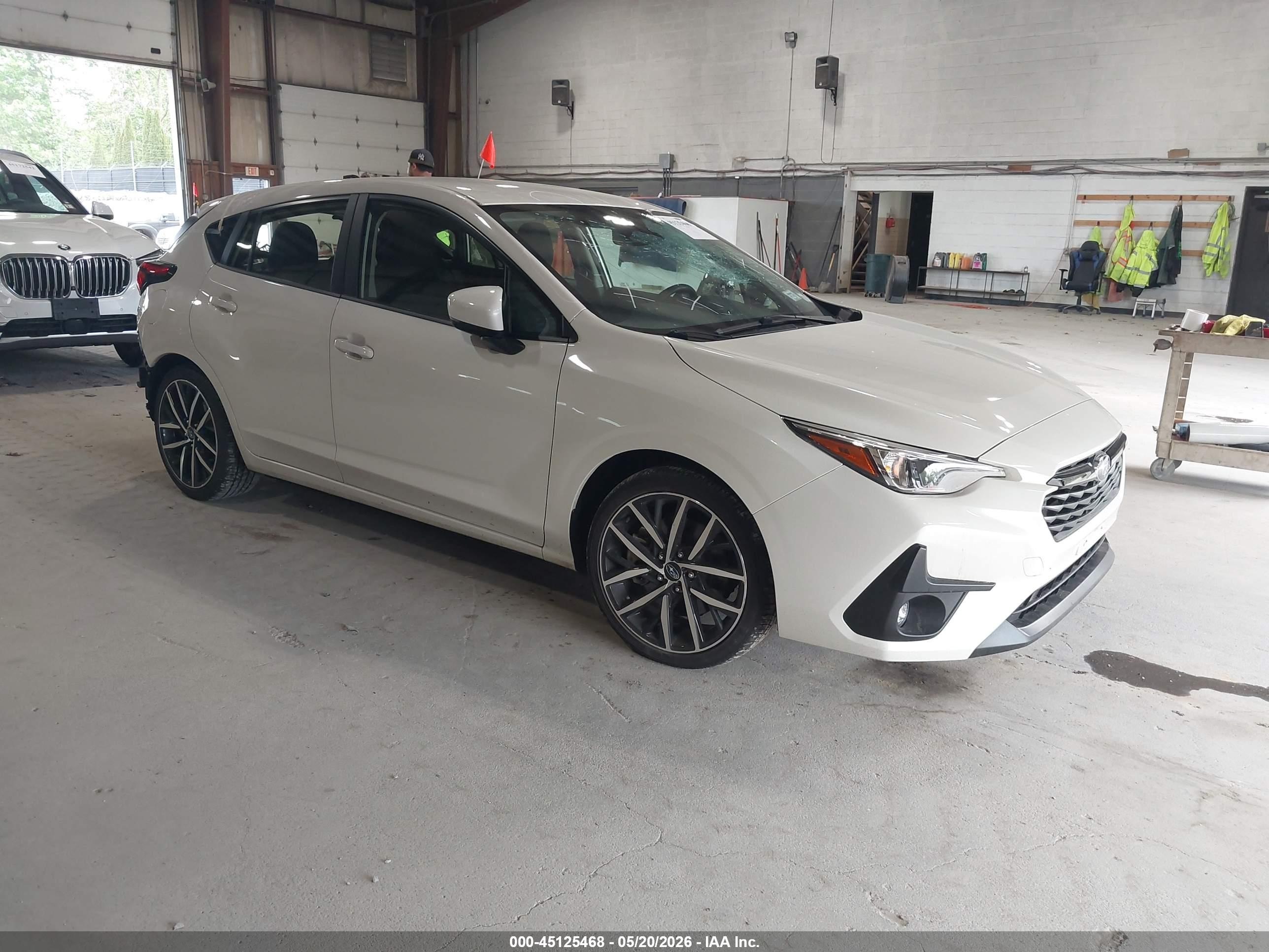 2024 Subaru Impreza Sport 5-door White vin: JF1GUAFC9R8302059