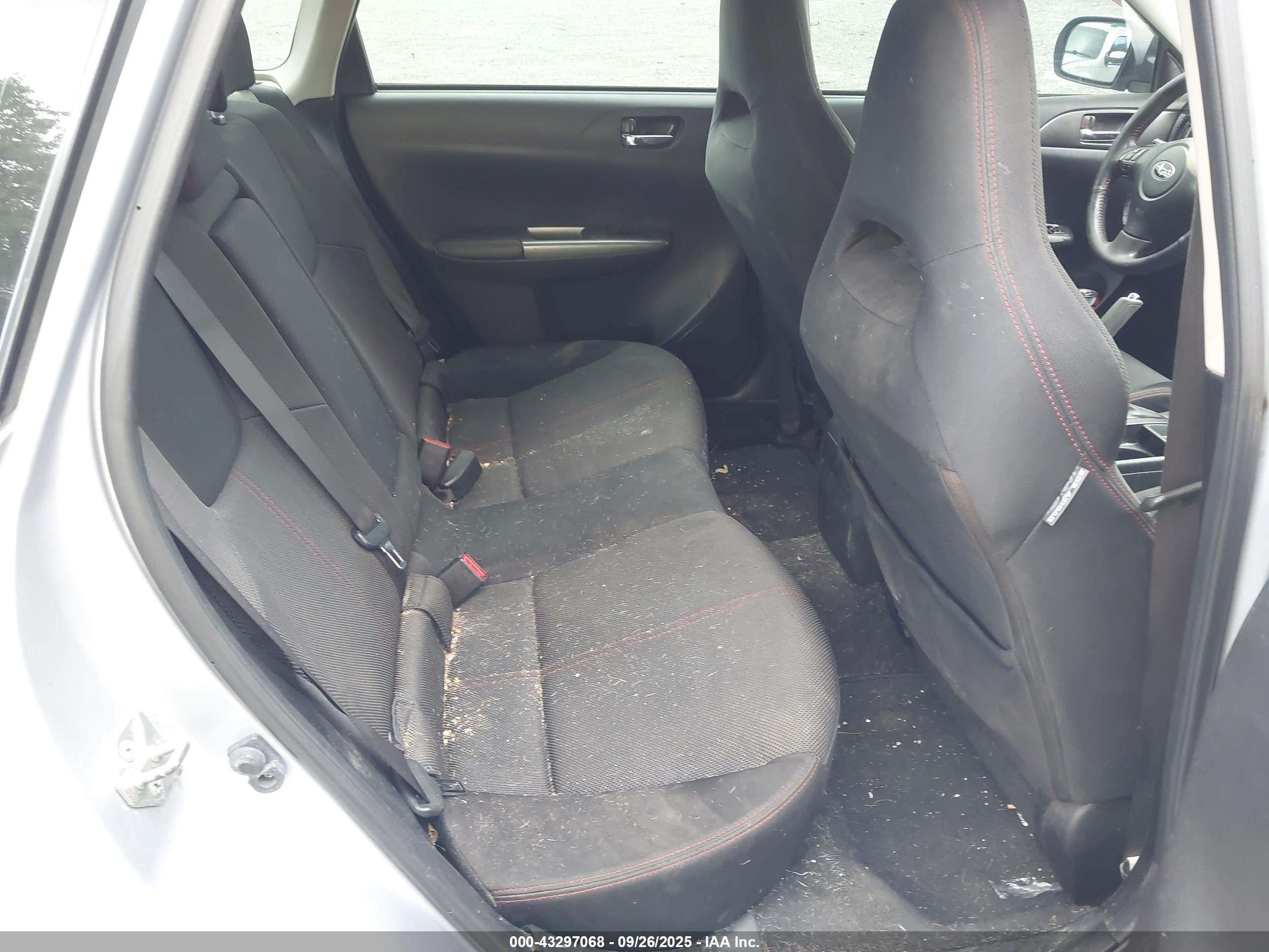 2014 Subaru Impreza Wrx   Silver vin: JF1GV7E60EG002745