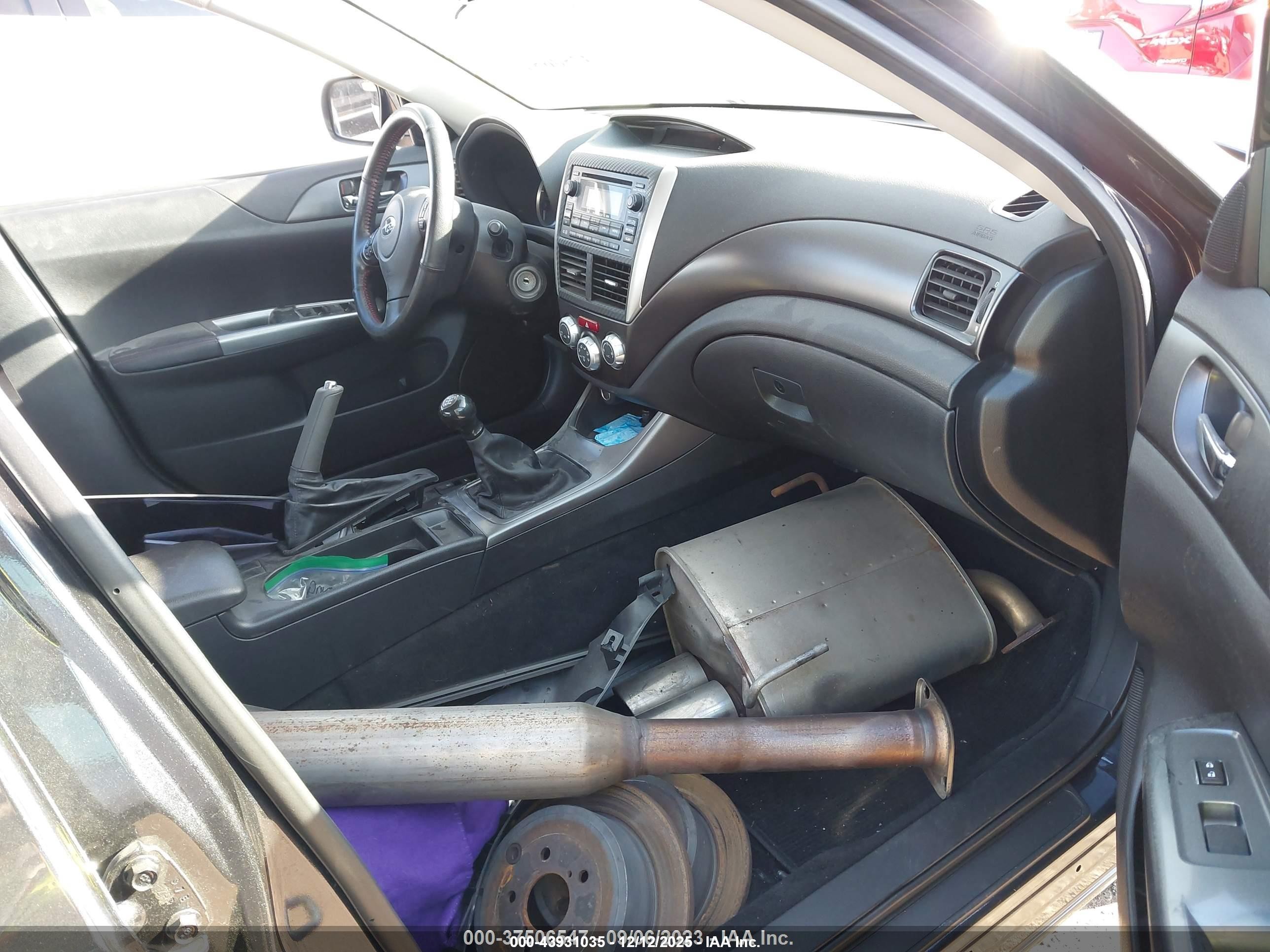 2014 Subaru Impreza Wrx   Серый vin: JF1GV7E65EG002465