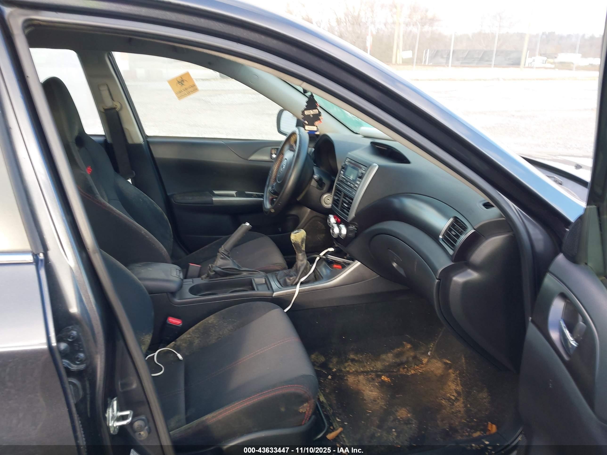 2014 Subaru Impreza Wrx   Серый vin: JF1GV7E67EG006761