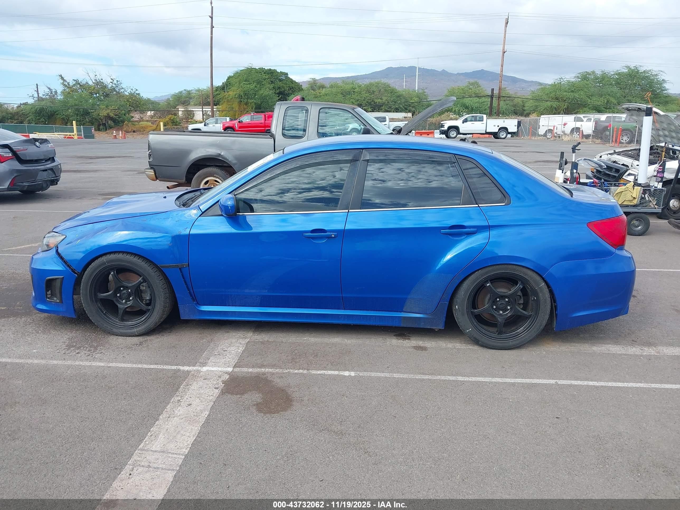 2014 Subaru Impreza Wrx   Blue vin: JF1GV7E68EG002024