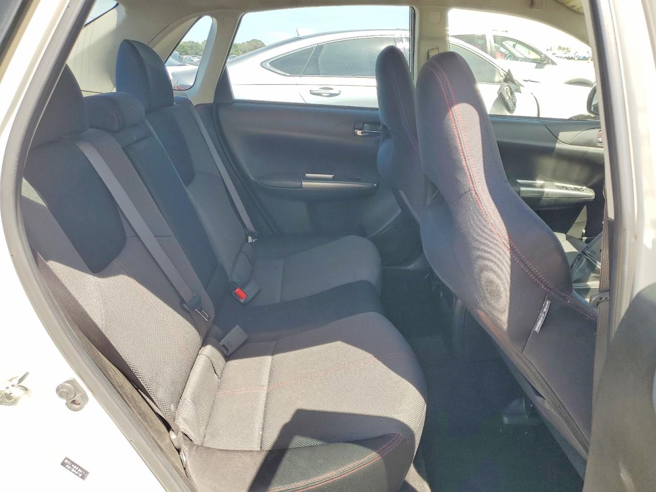 2014 Subaru Impreza Wrx Белый vin: JF1GV7E6XEG005765