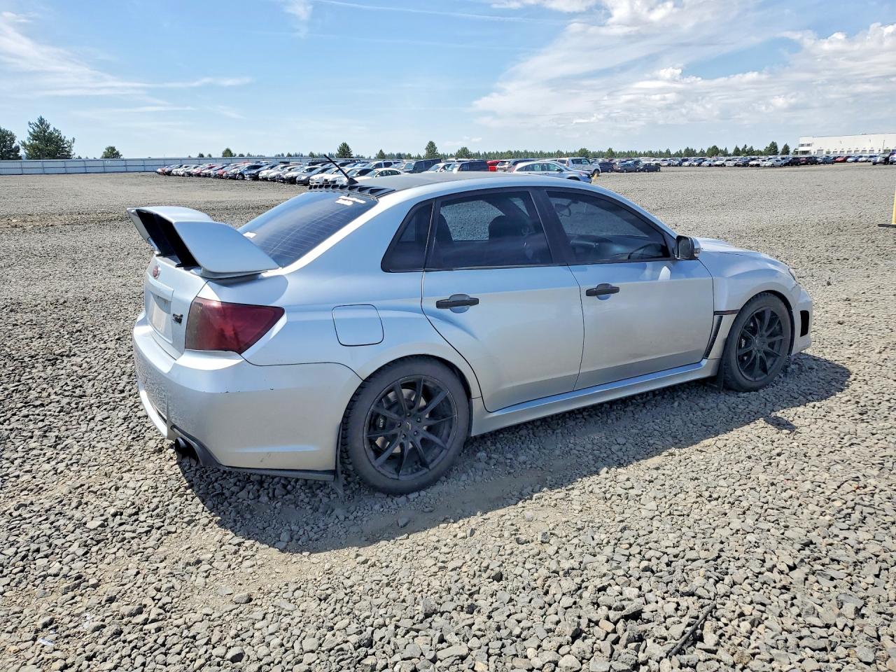 2014 Subaru Impreza Wrx Sti Silver vin: JF1GV8J62EL011319