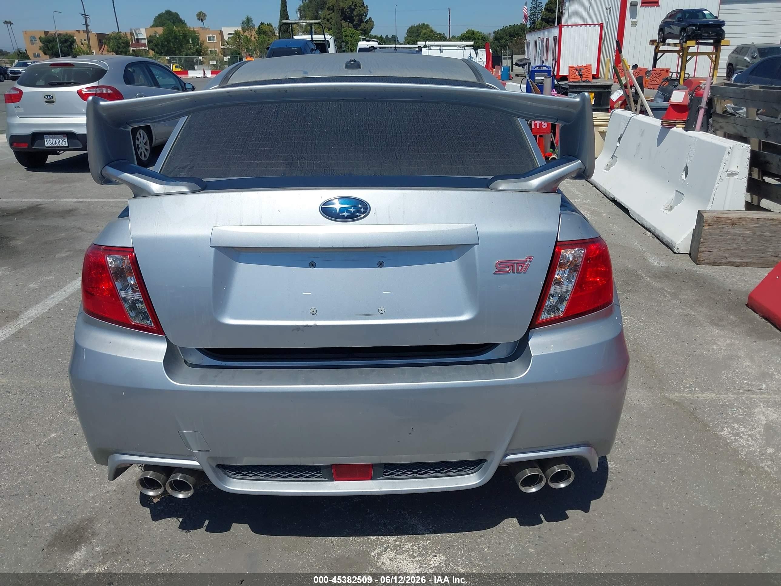 2014 Subaru Impreza Wrx Sti Silver vin: JF1GV8J65EL007913