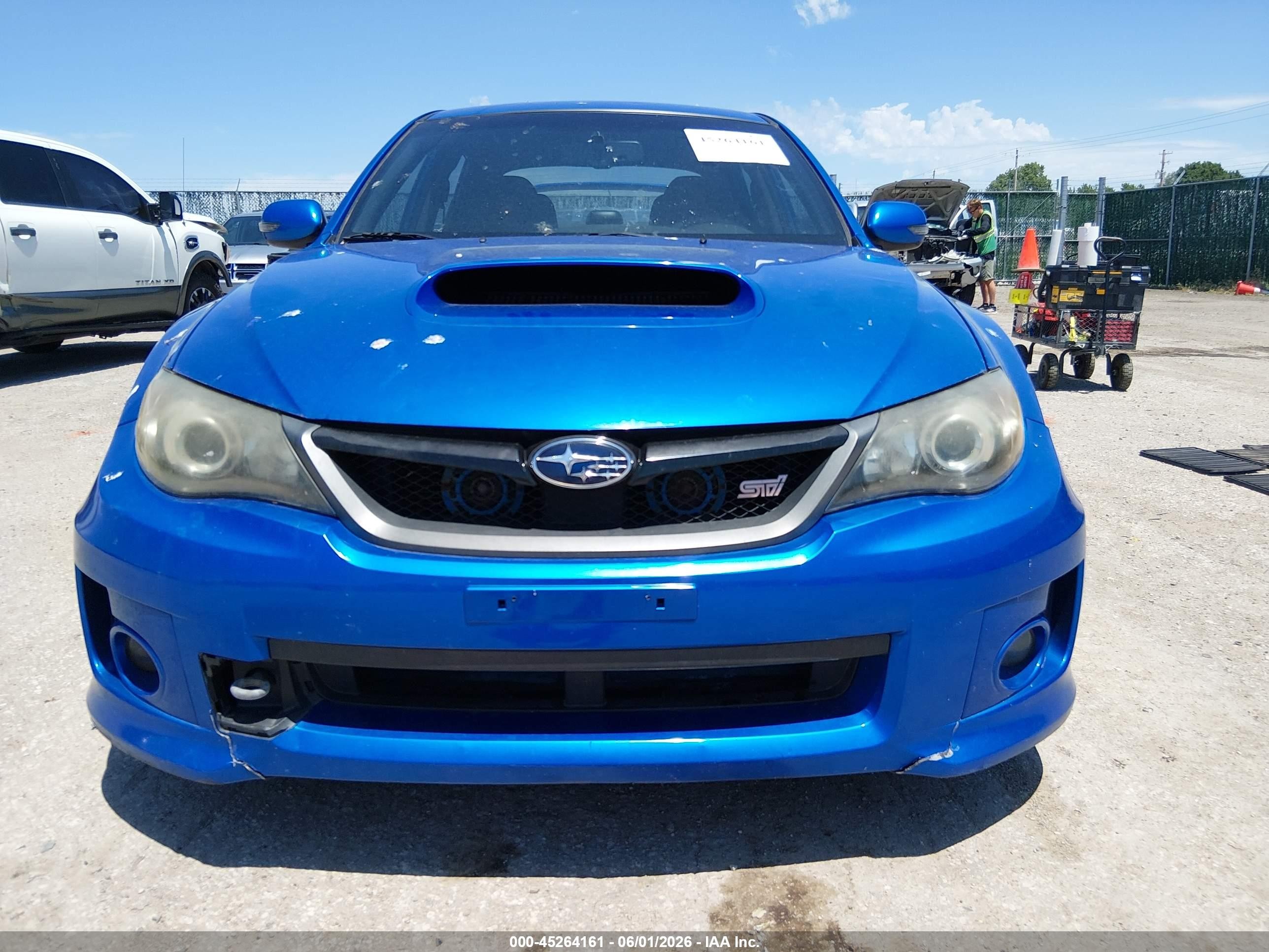2011 Subaru Impreza Wrx Sti   Blue vin: JF1GV8J68BL518043