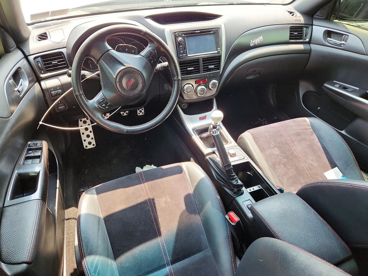 2012 Subaru Impreza Wrx Sti White vin: JF1GV8J68CL013976