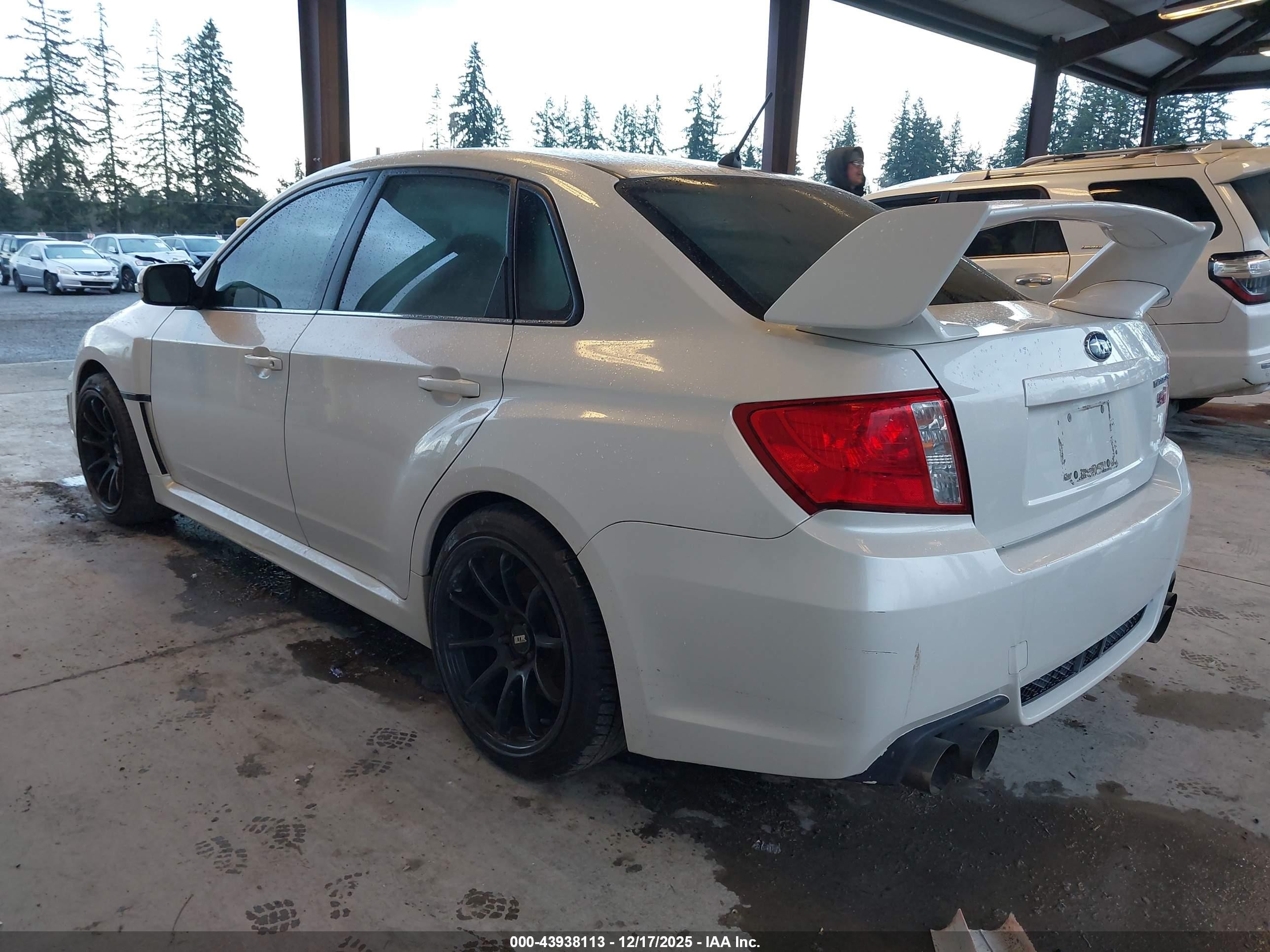 2012 Subaru Impreza Wrx   White vin: JF1GV8J6XCL023215