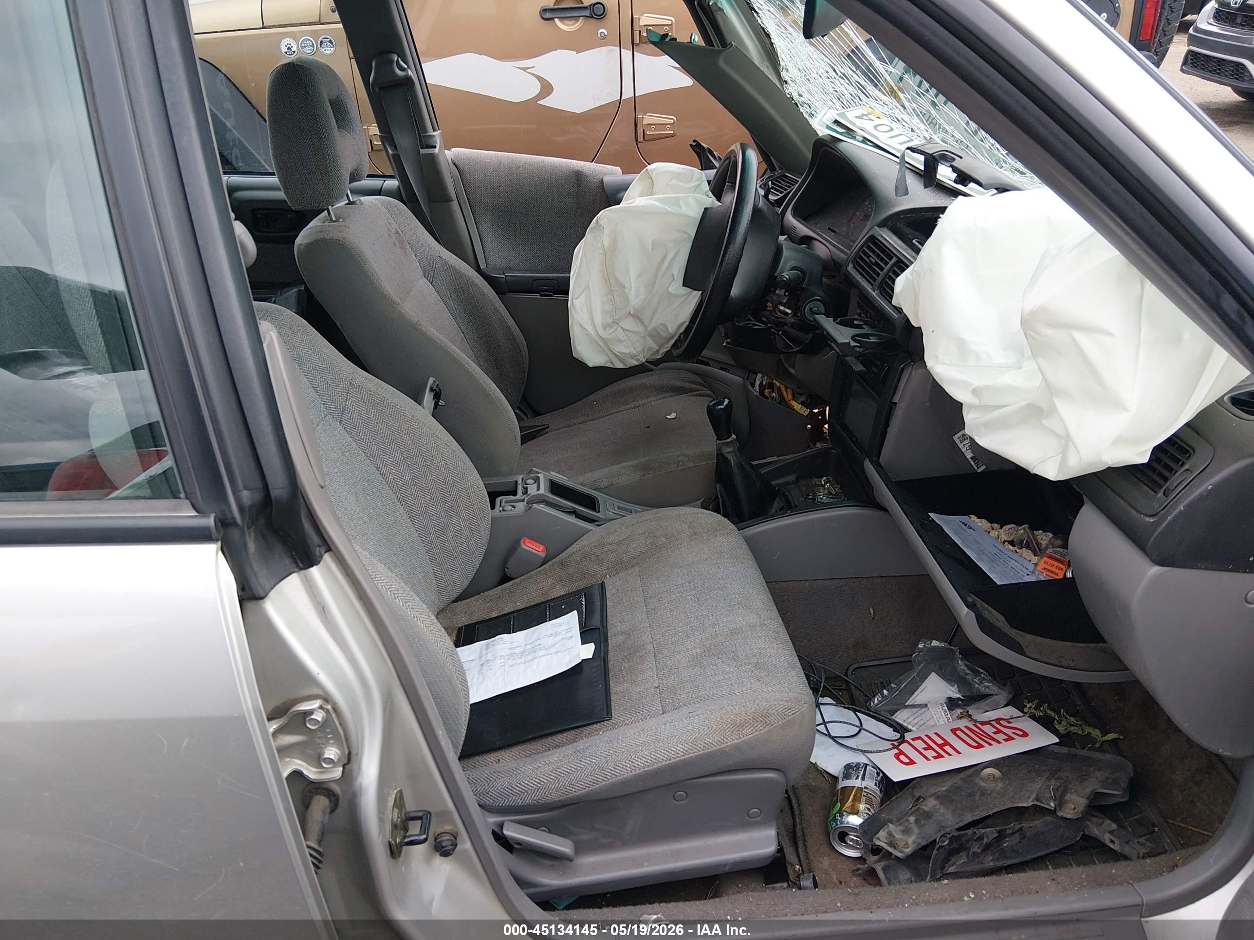 2001 Subaru Forester L Gray vin: JF1SF63501G720897