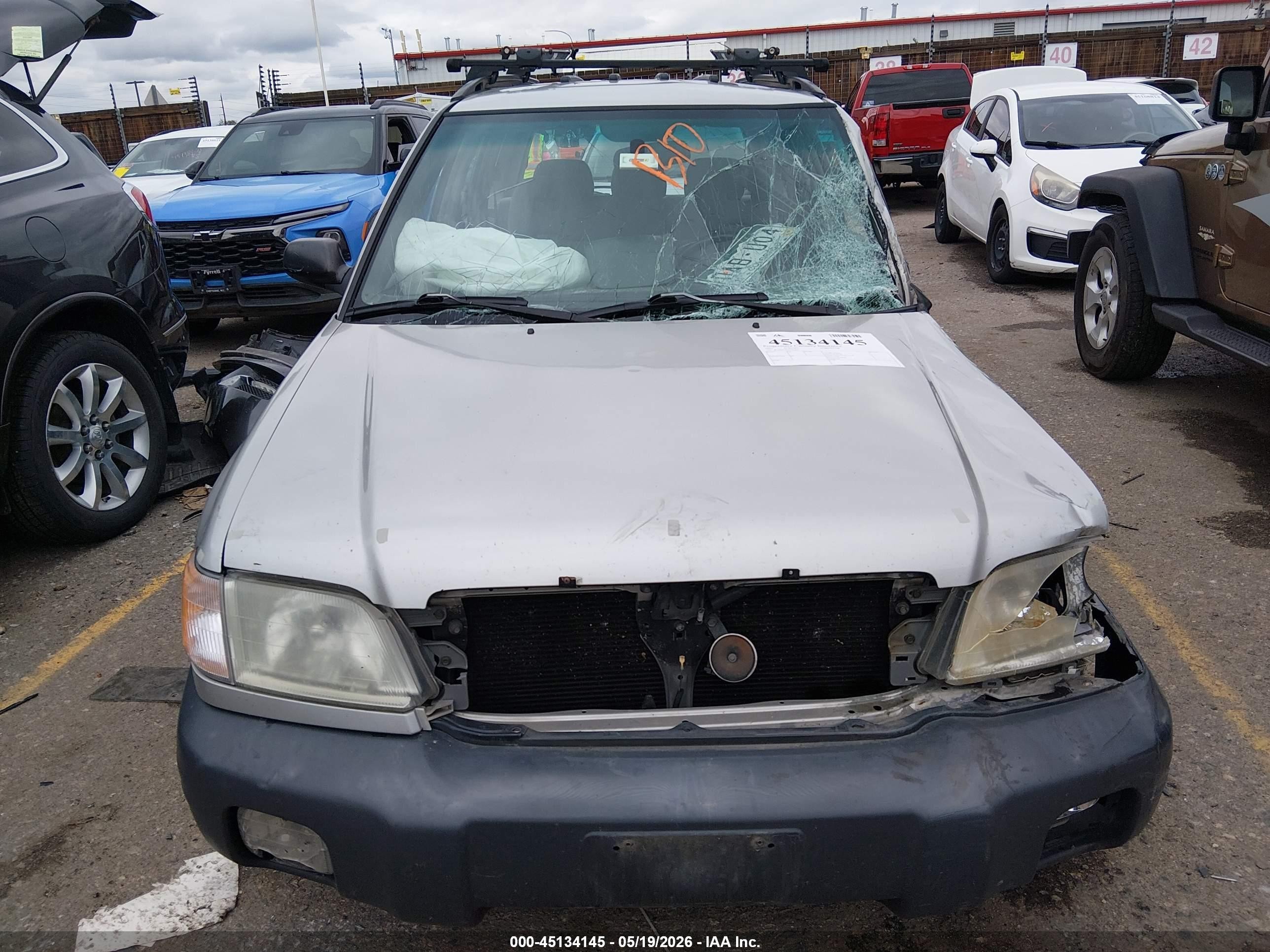 2001 Subaru Forester L Gray vin: JF1SF63501G720897