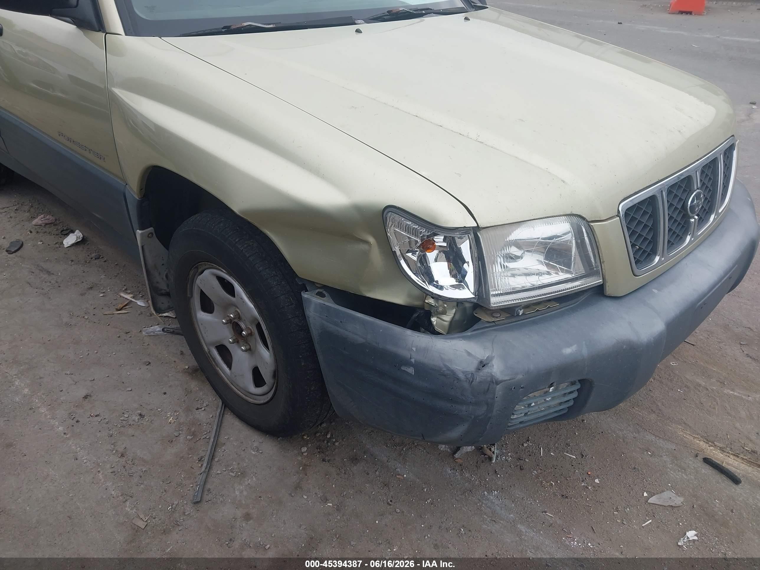 2001 Subaru Forester L Beige vin: JF1SF63501G750532