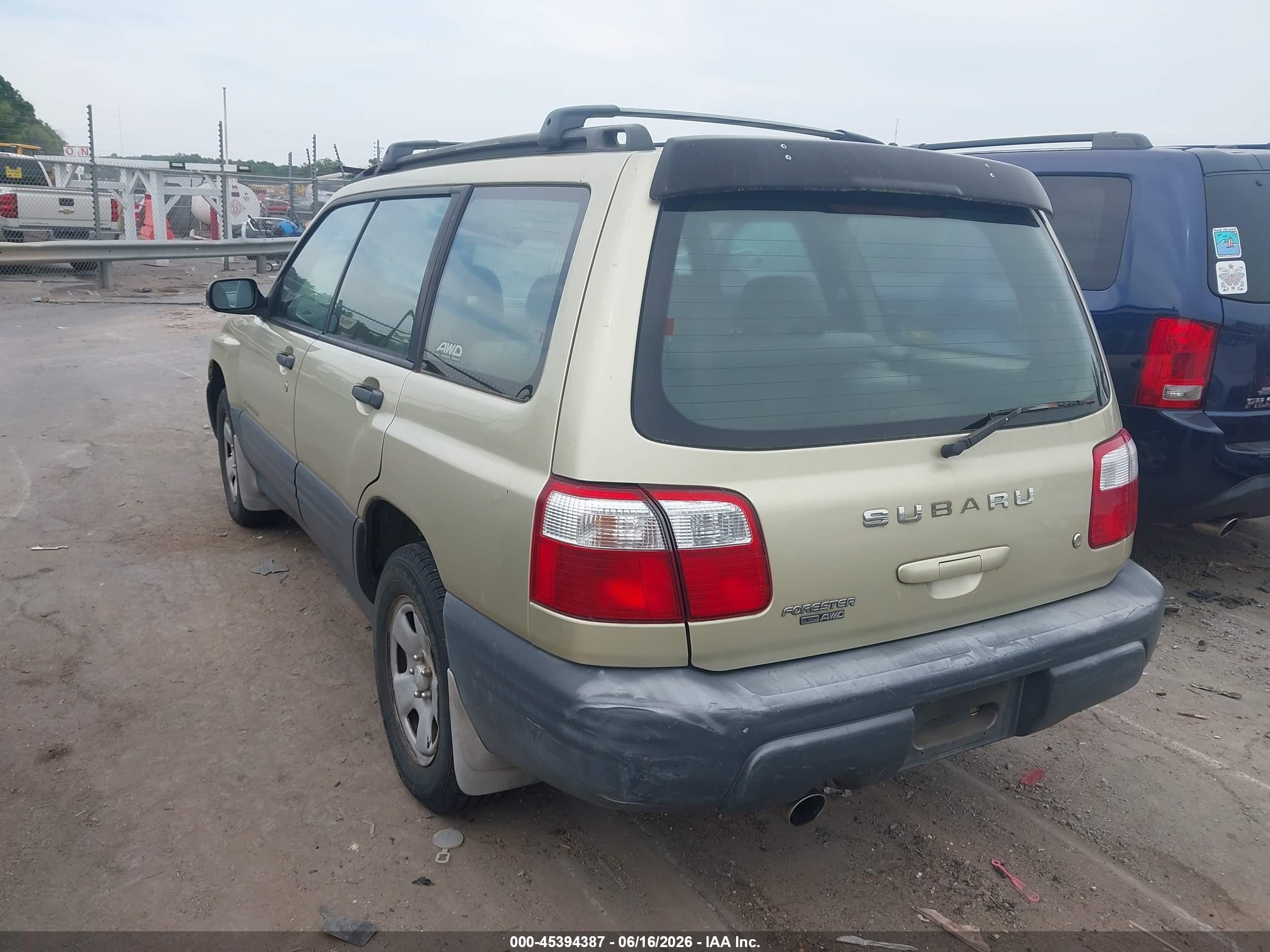 2001 Subaru Forester L Beige vin: JF1SF63501G750532