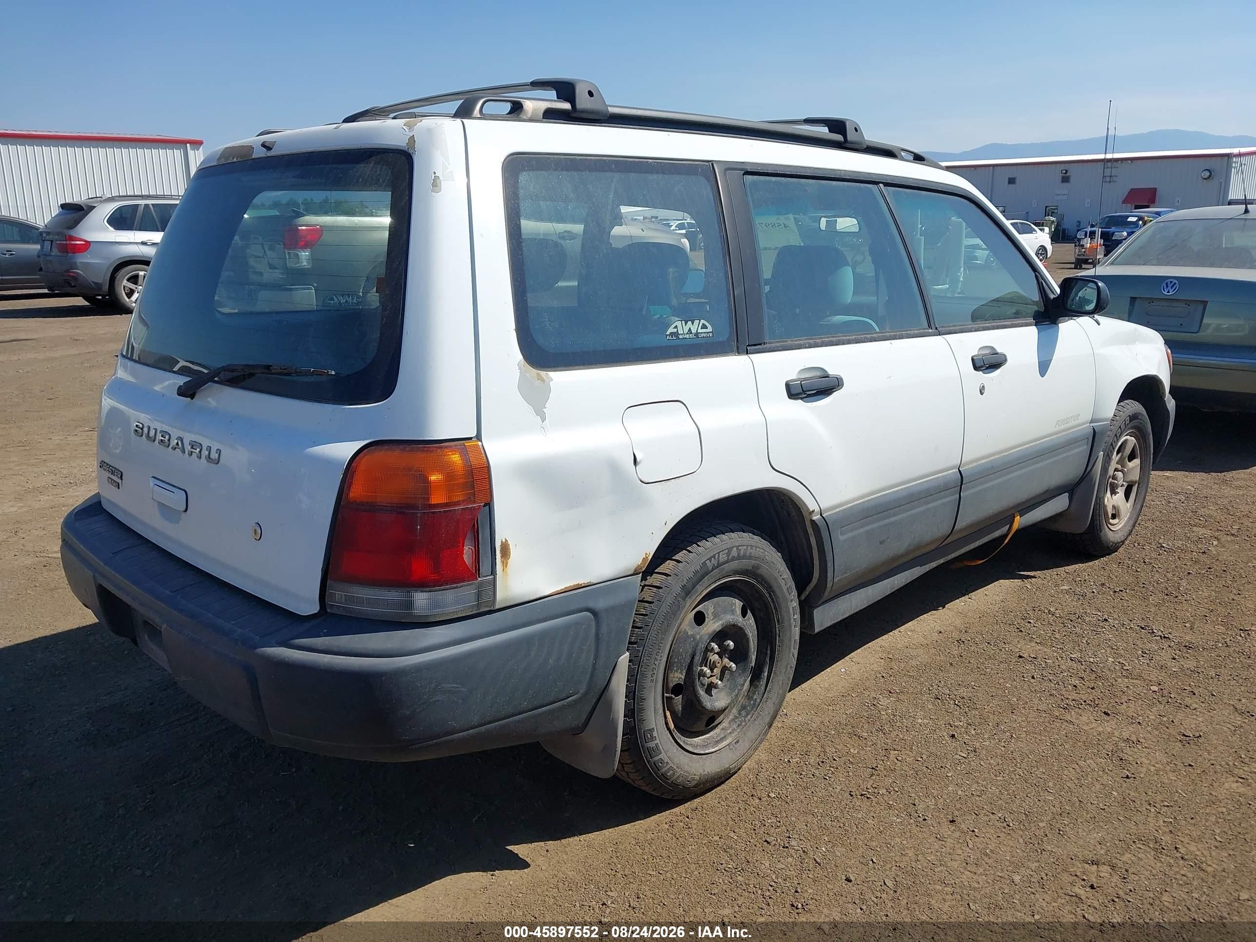 1999 Subaru Forester L Белый vin: JF1SF6350XH718215