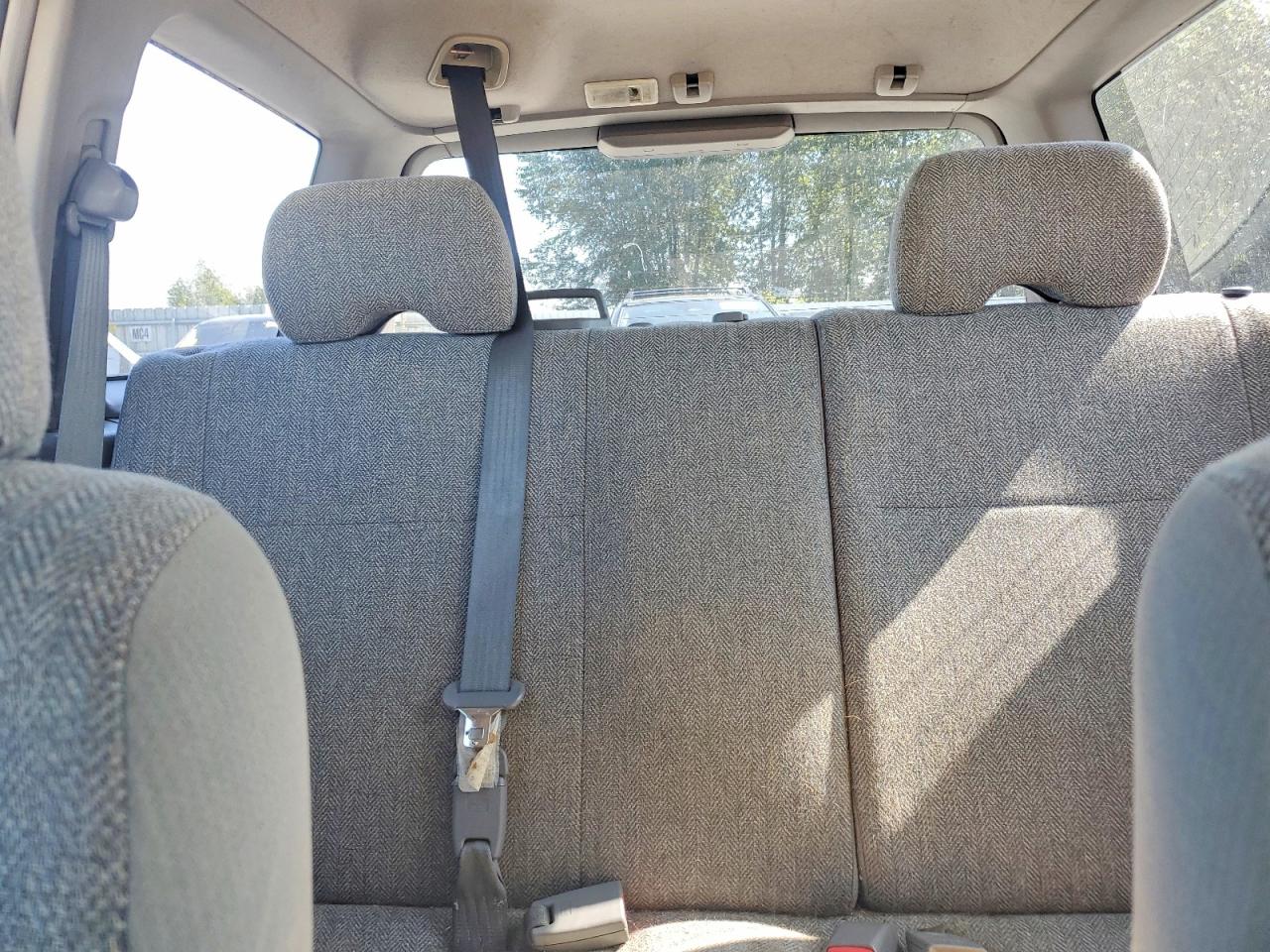 2001 Subaru Forester L Blue vin: JF1SF63511H705884