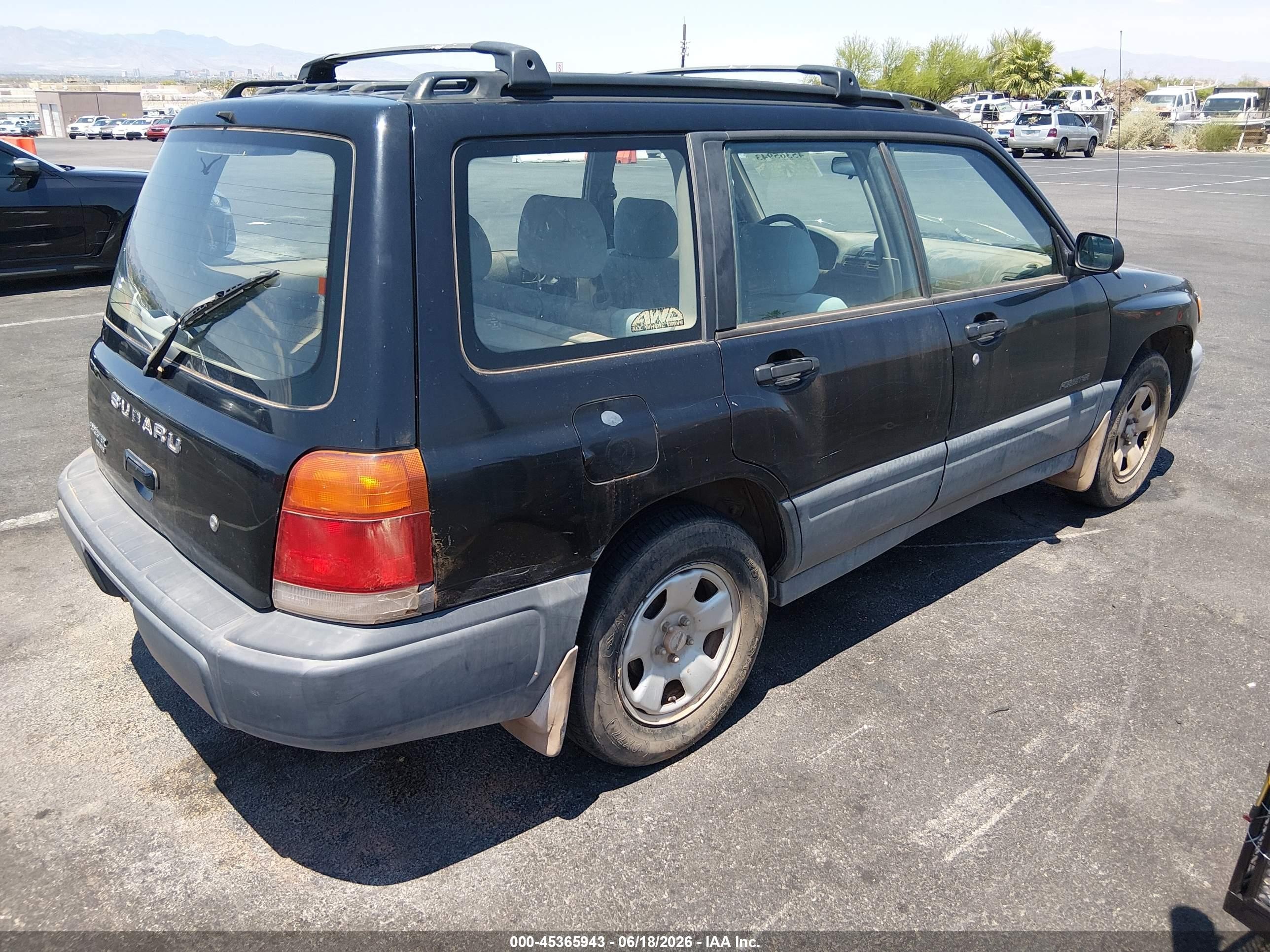 1998 Subaru Forester L Black vin: JF1SF6351WG750692