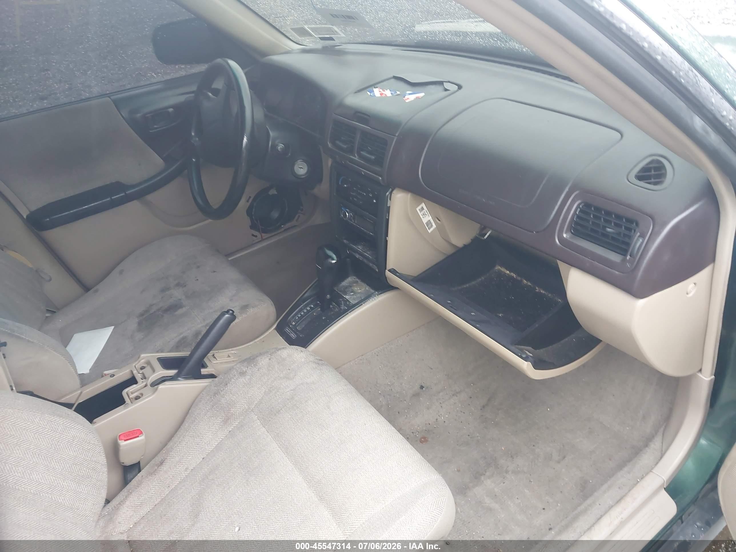 2002 Subaru Forester L Green vin: JF1SF63522H704339