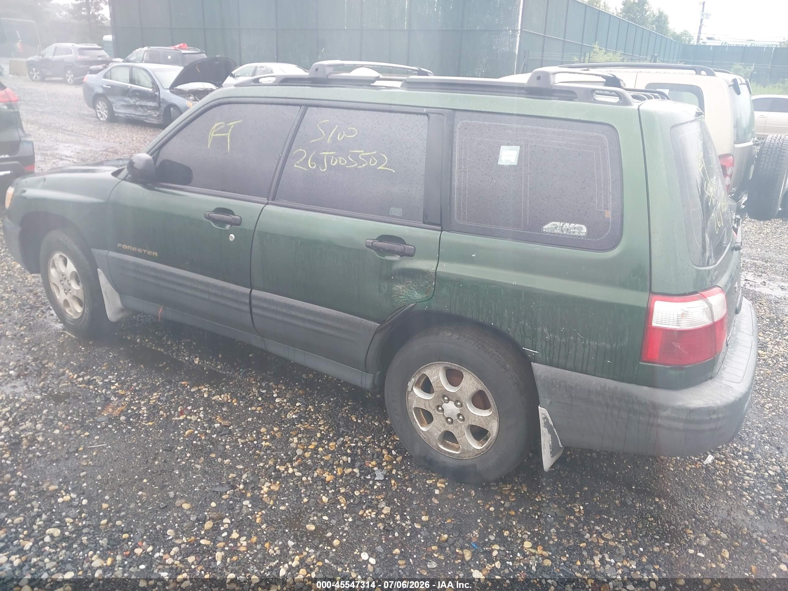 2002 Subaru Forester L Green vin: JF1SF63522H704339