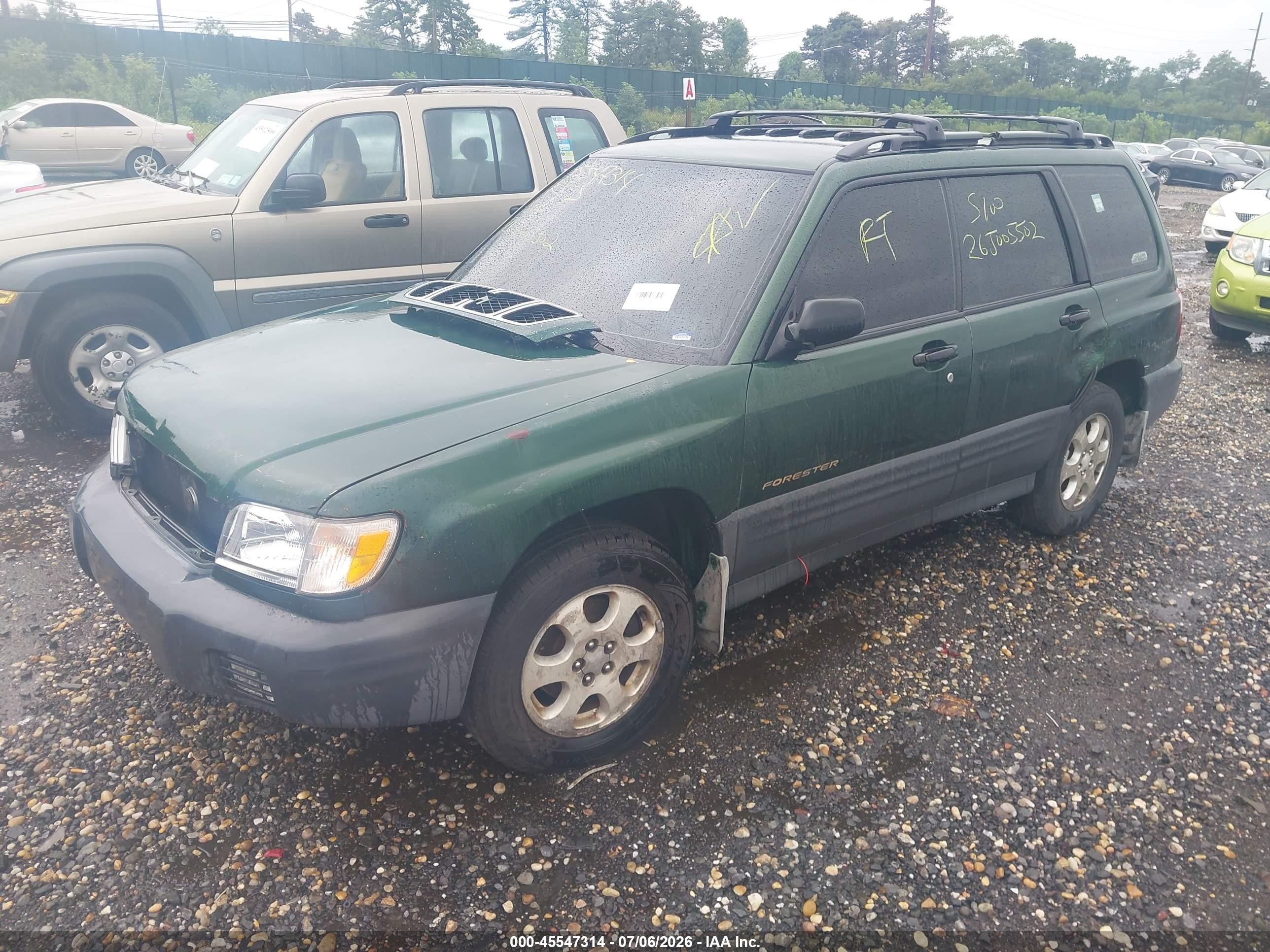 2002 Subaru Forester L Green vin: JF1SF63522H704339