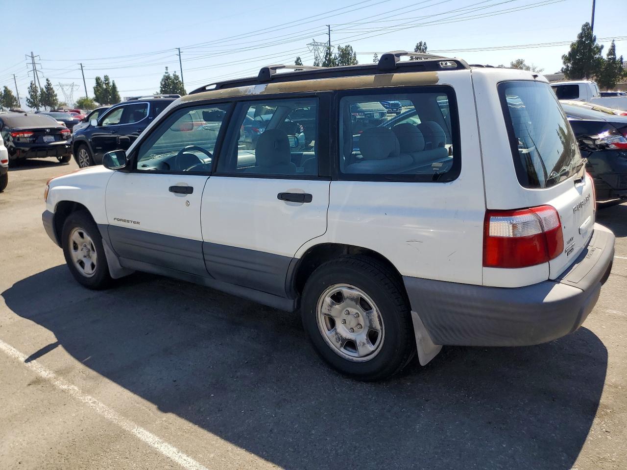 2002 Subaru Forester L White vin: JF1SF63522H749281