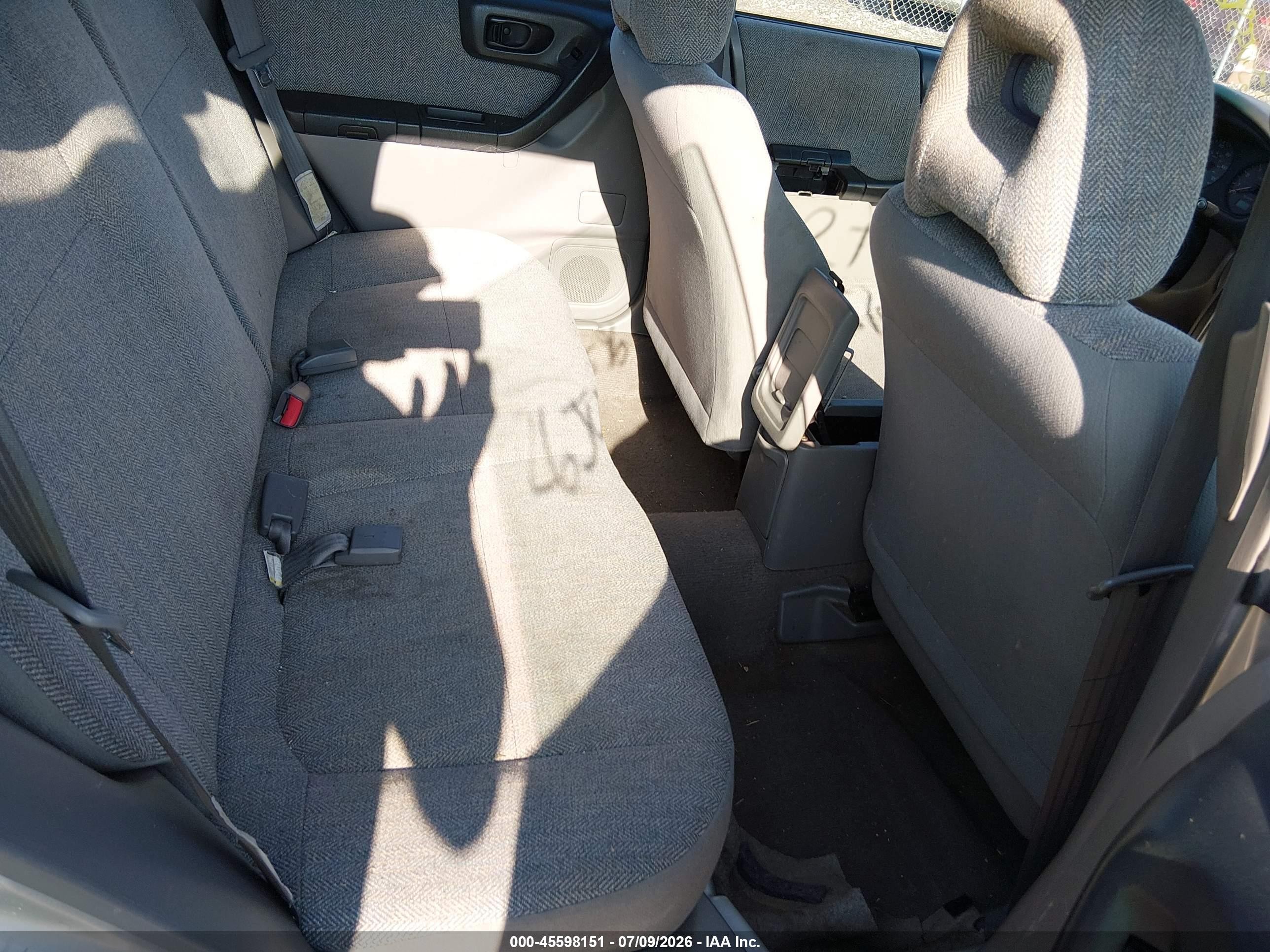 2001 Subaru Forester L Gray vin: JF1SF63531H716630