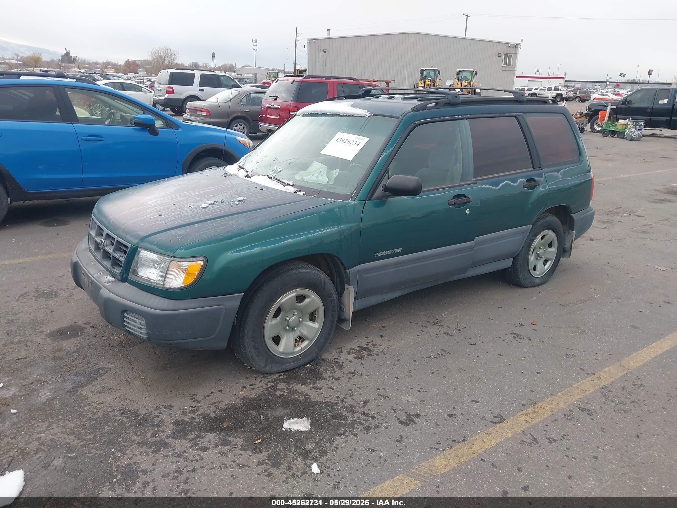 1999 Subaru Forester L Green vin: JF1SF6353XG714844