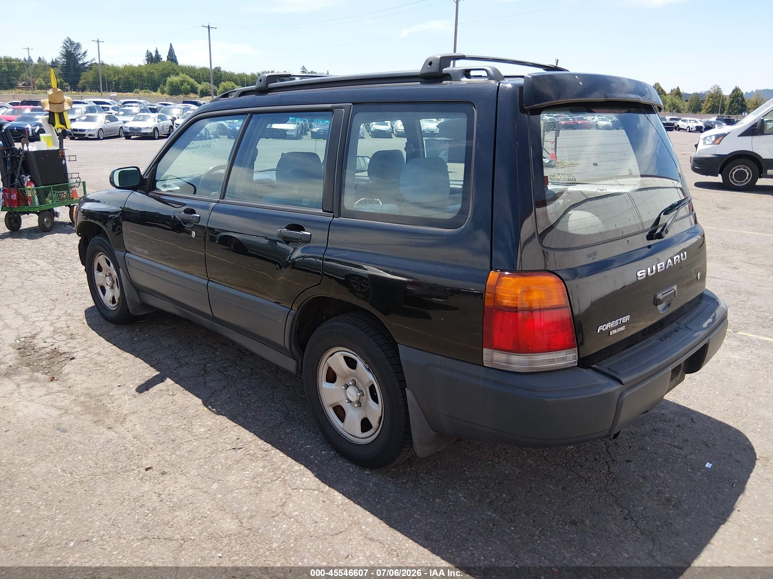 1999 Subaru Forester L Черный vin: JF1SF6353XH737695