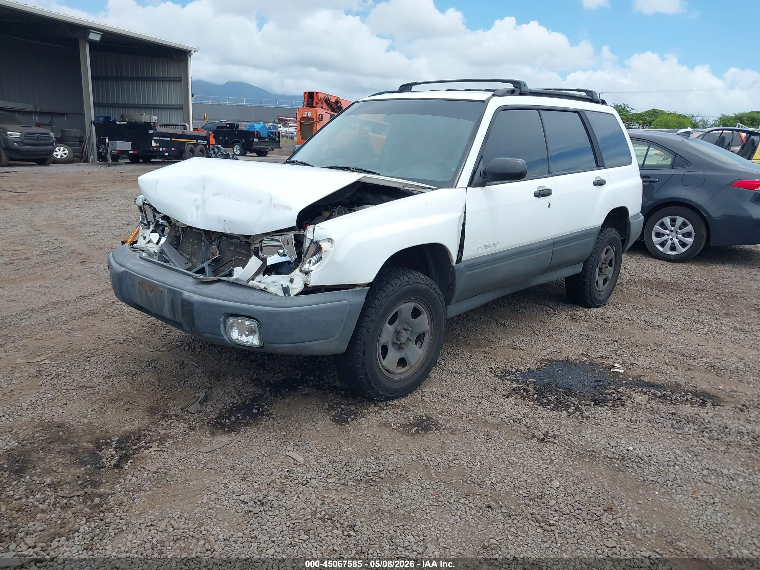 2000 Subaru Forester L White vin: JF1SF6354YH726190