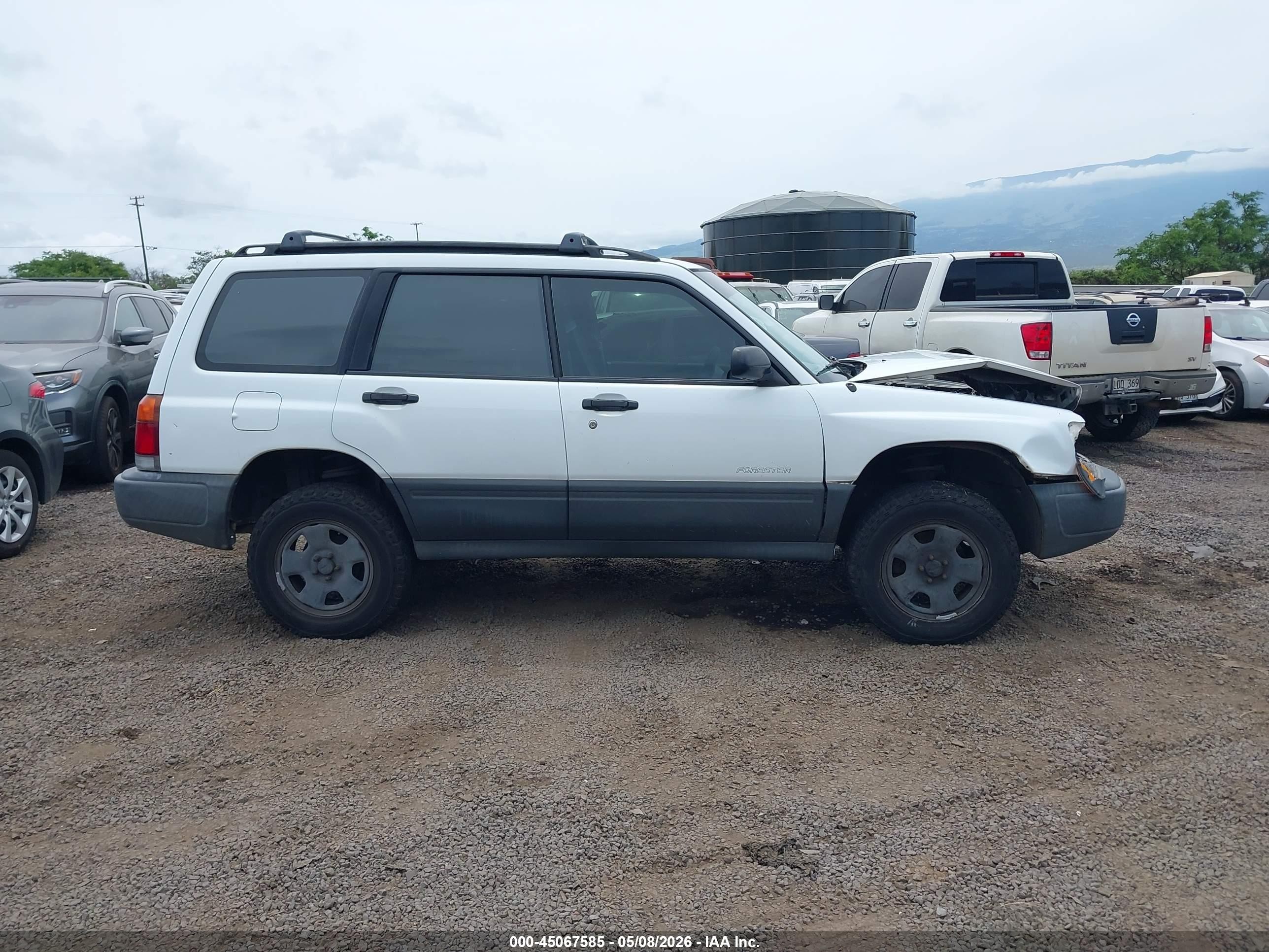 2000 Subaru Forester L White vin: JF1SF6354YH726190
