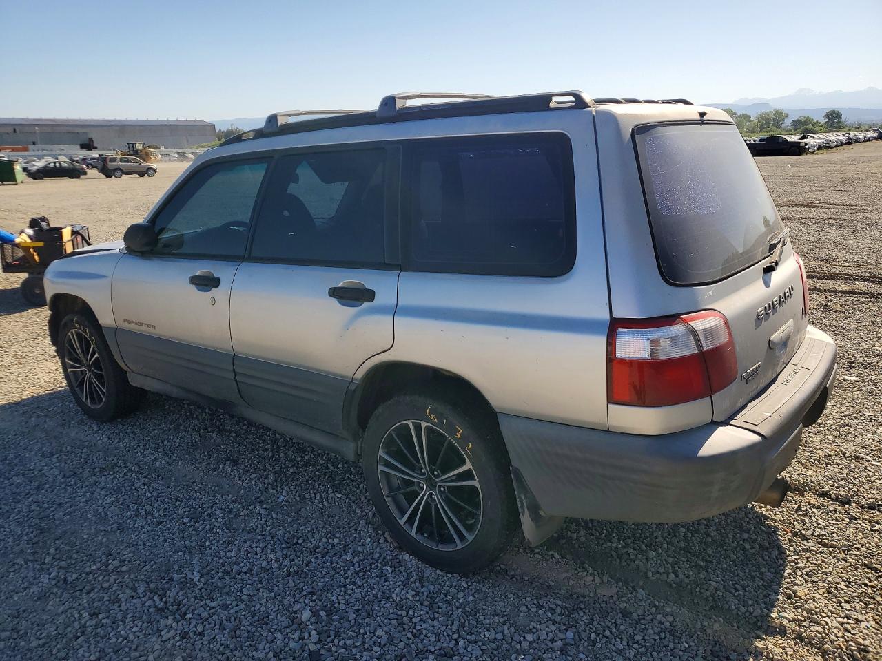 2002 Subaru Forester L Серебряный vin: JF1SF63552G731010
