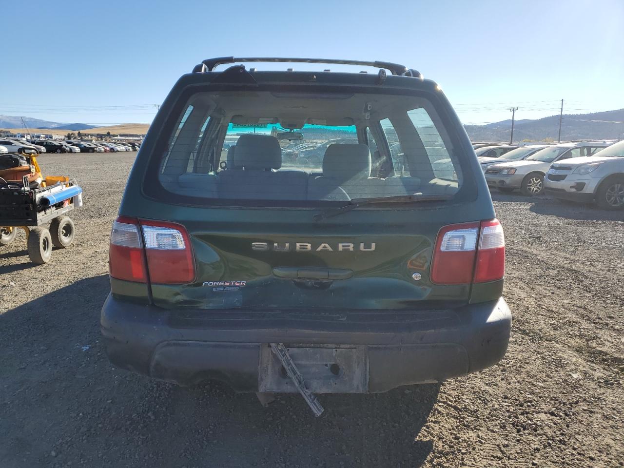 2002 Subaru Forester L Green vin: JF1SF63562H748361