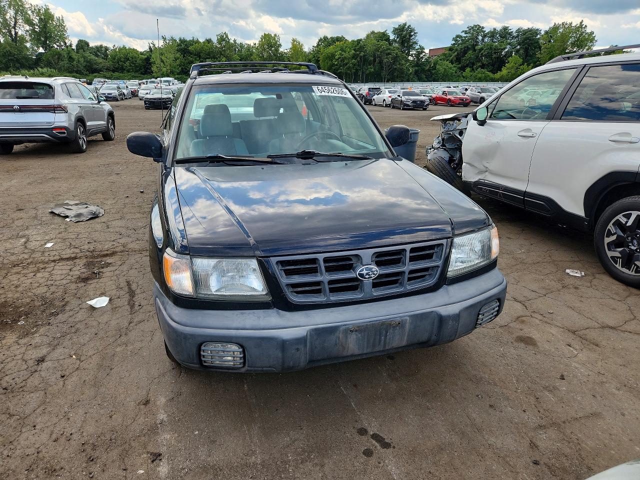 1998 Subaru Forester L Black vin: JF1SF6356WH772973