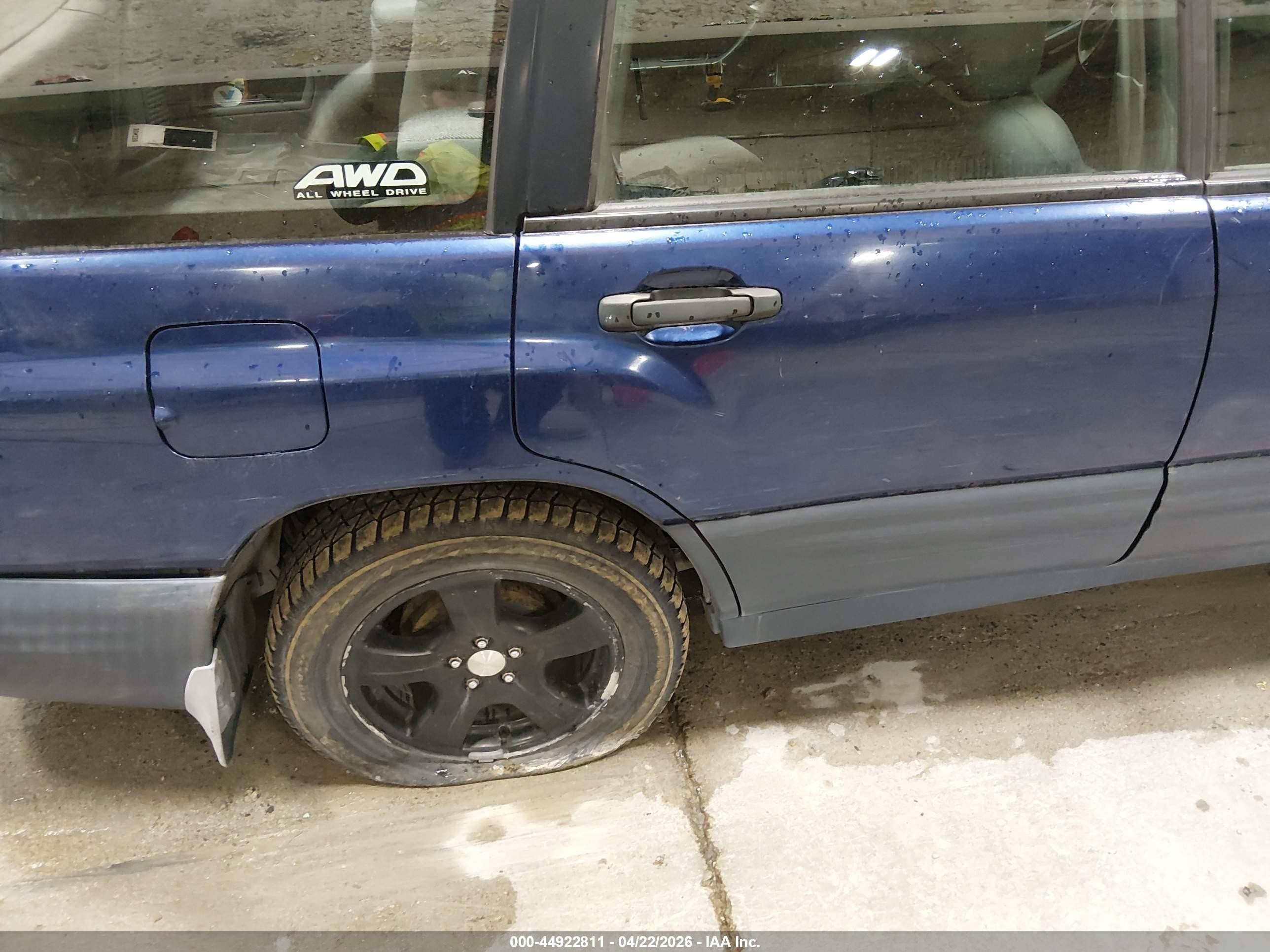 2001 Subaru Forester L Blue vin: JF1SF63571G768073