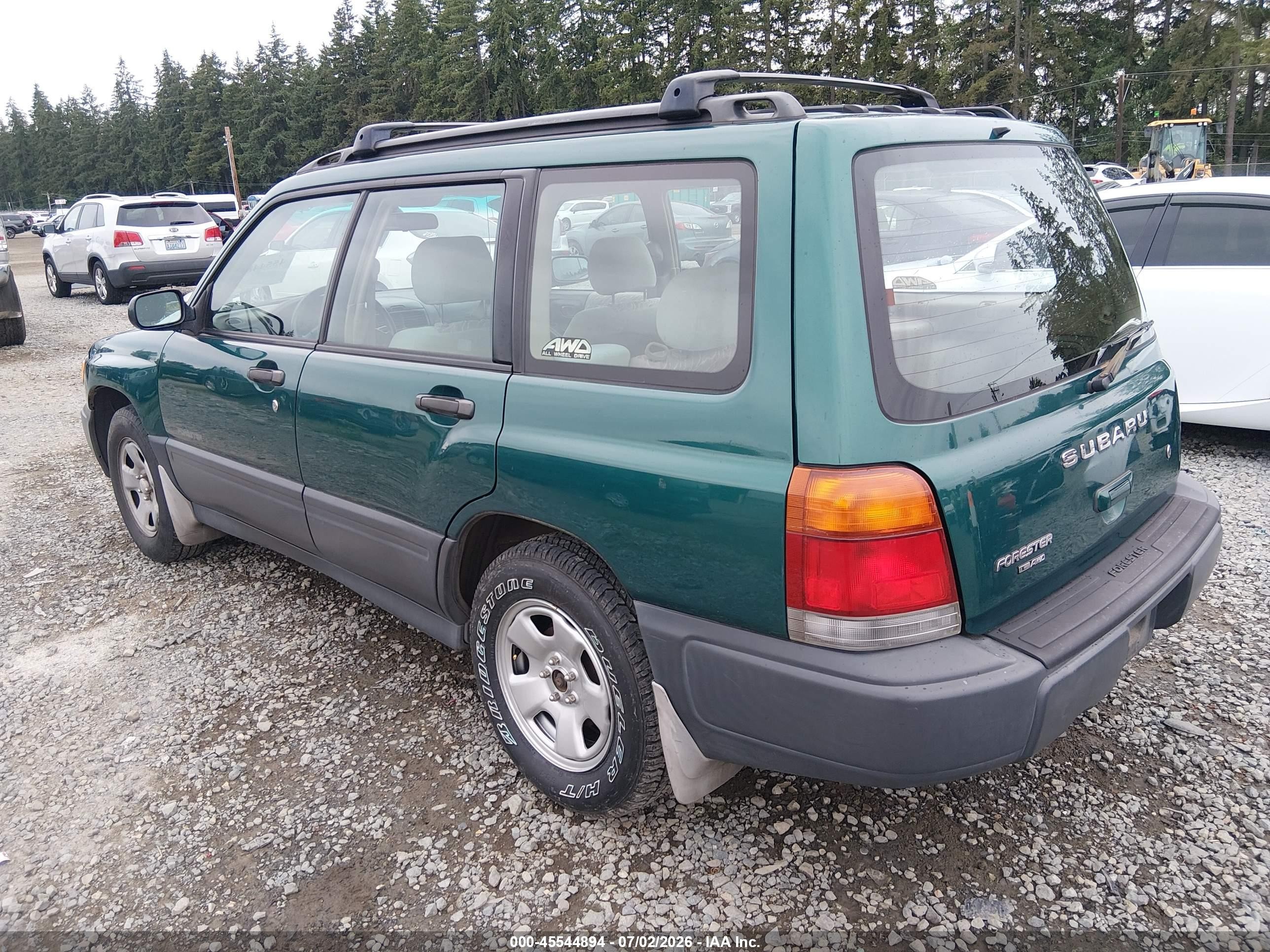 1998 Subaru Forester L Зеленый vin: JF1SF6357WH763666