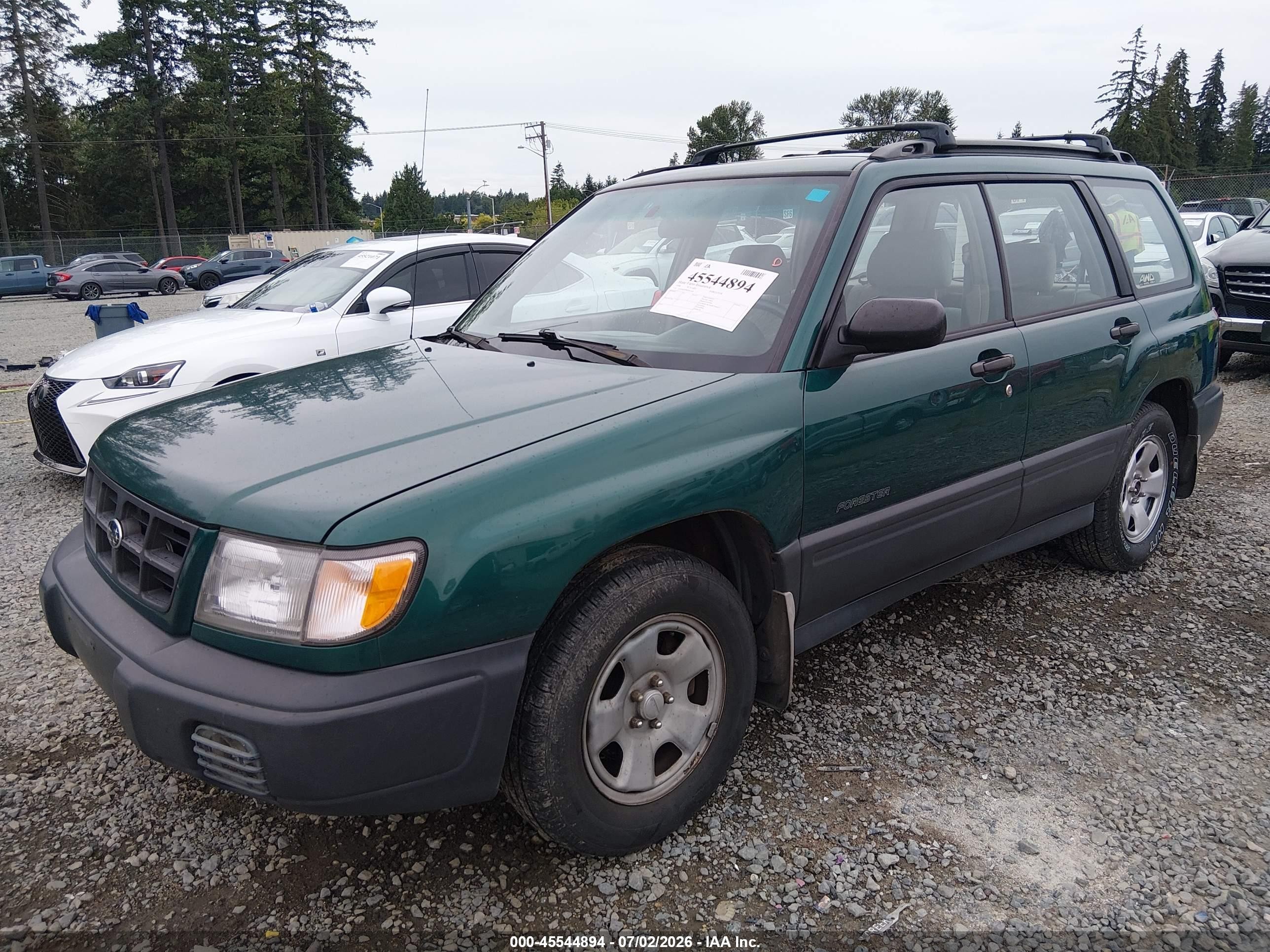 1998 Subaru Forester L Зеленый vin: JF1SF6357WH763666