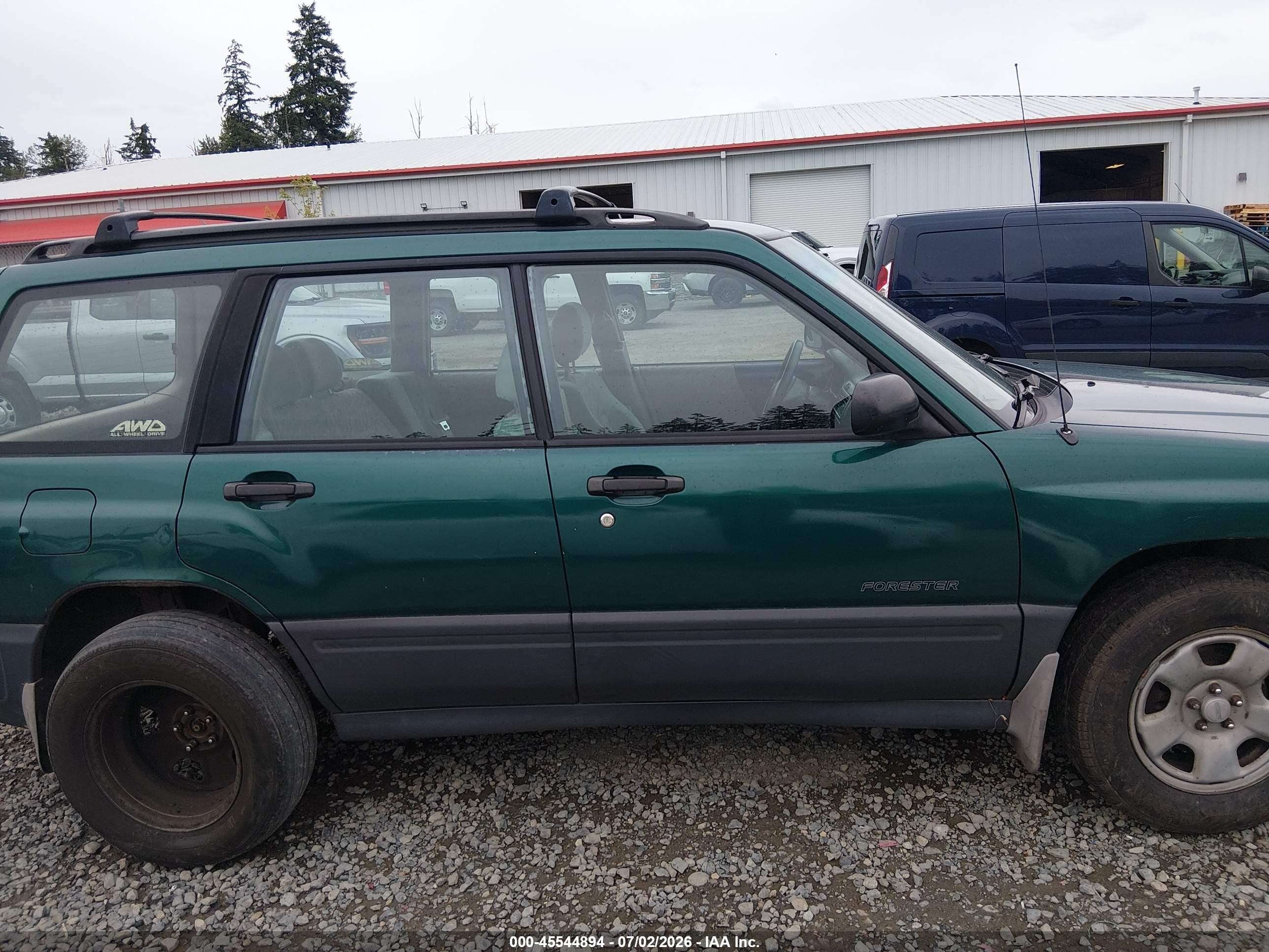 1998 Subaru Forester L Зеленый vin: JF1SF6357WH763666
